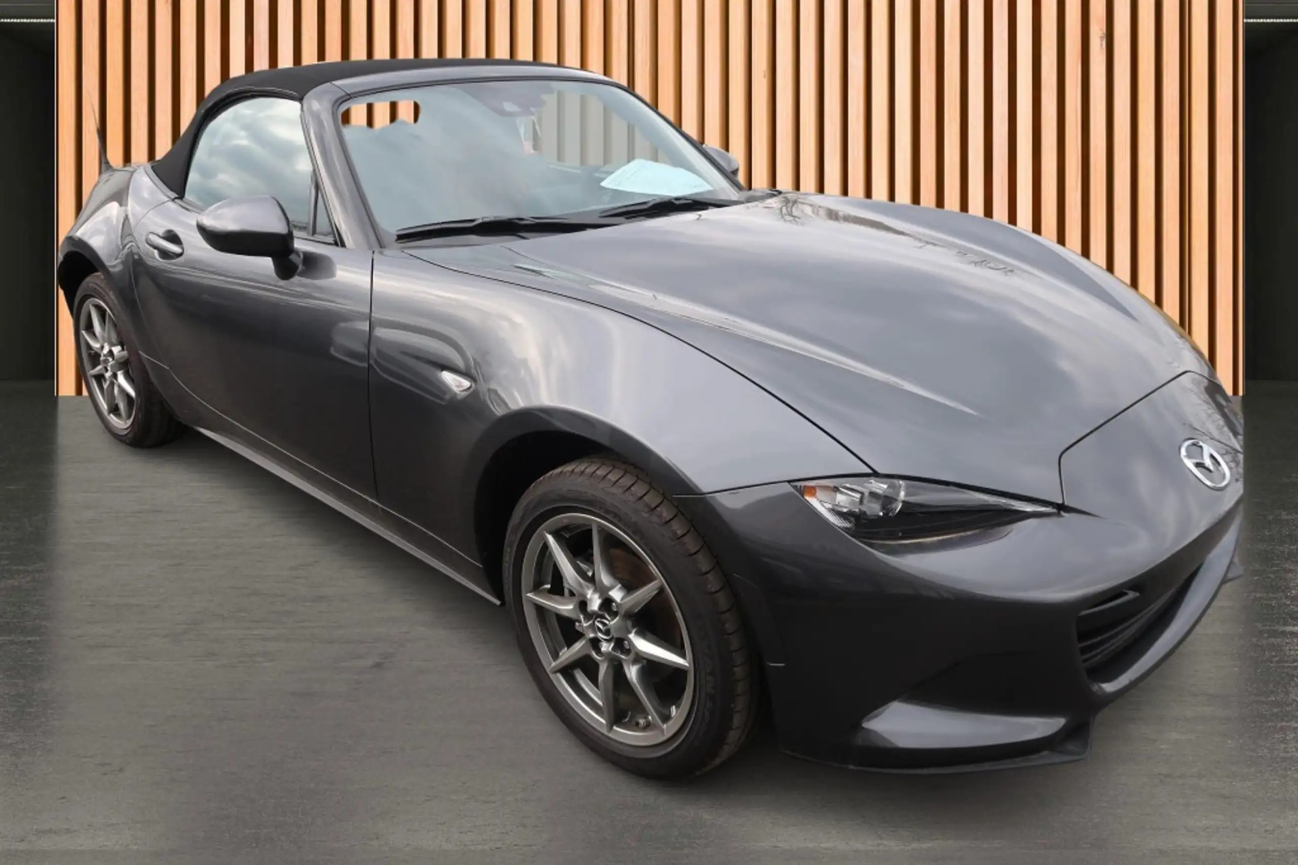 Mazda - MX-5