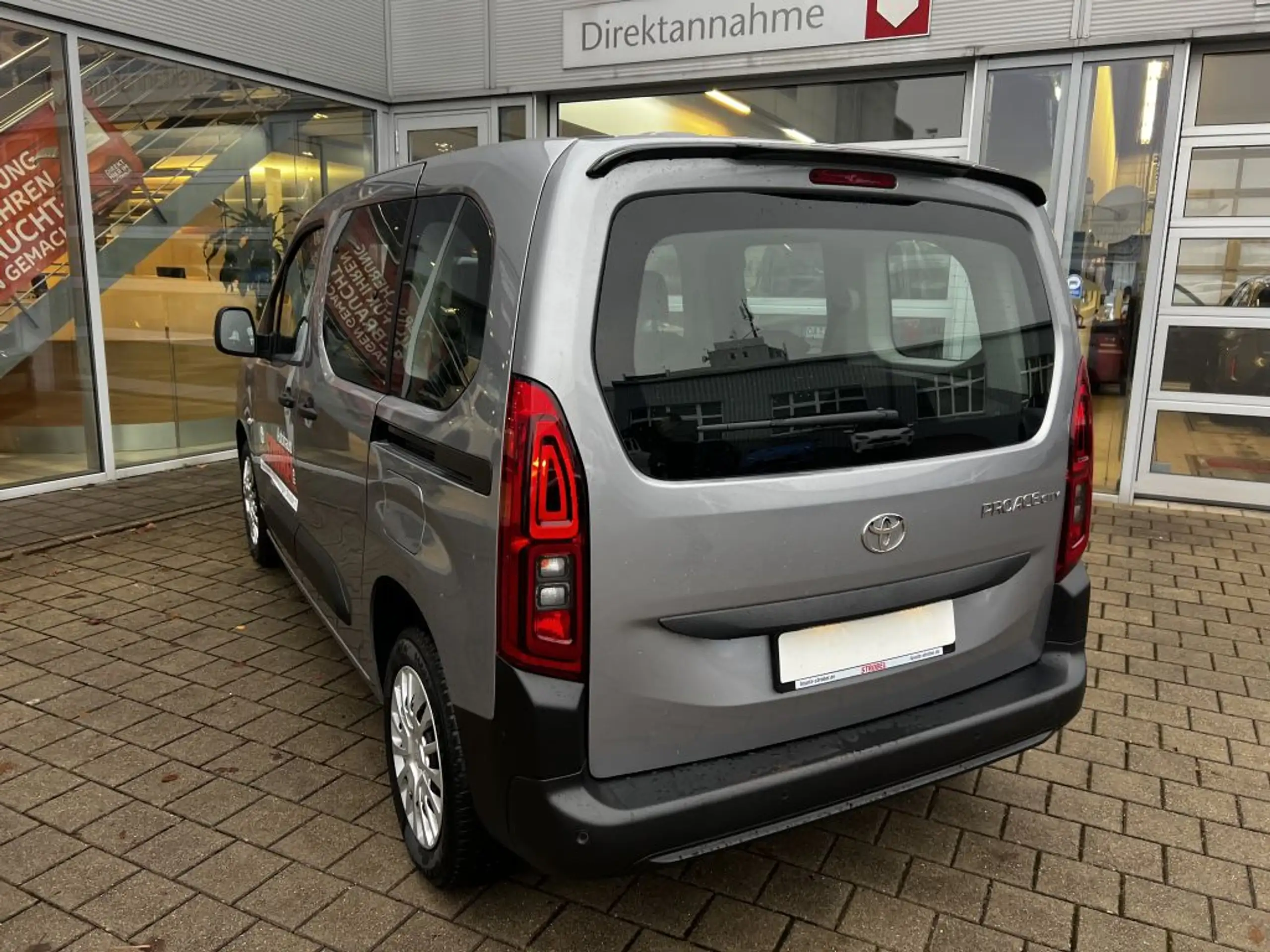 Toyota - Proace