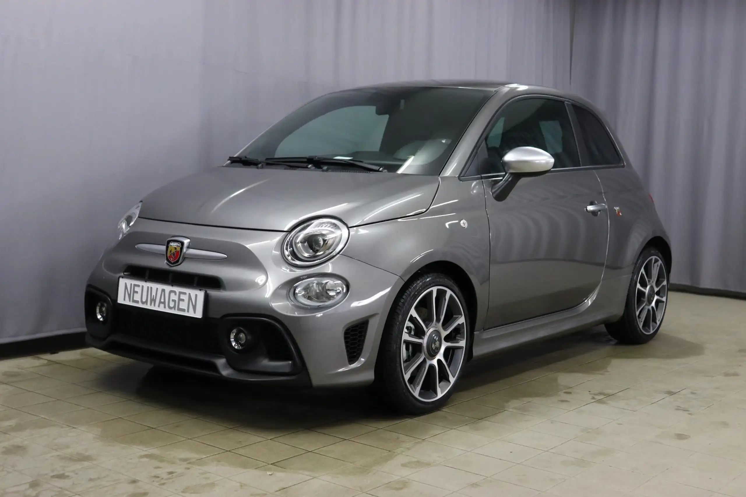 Abarth 595 2022