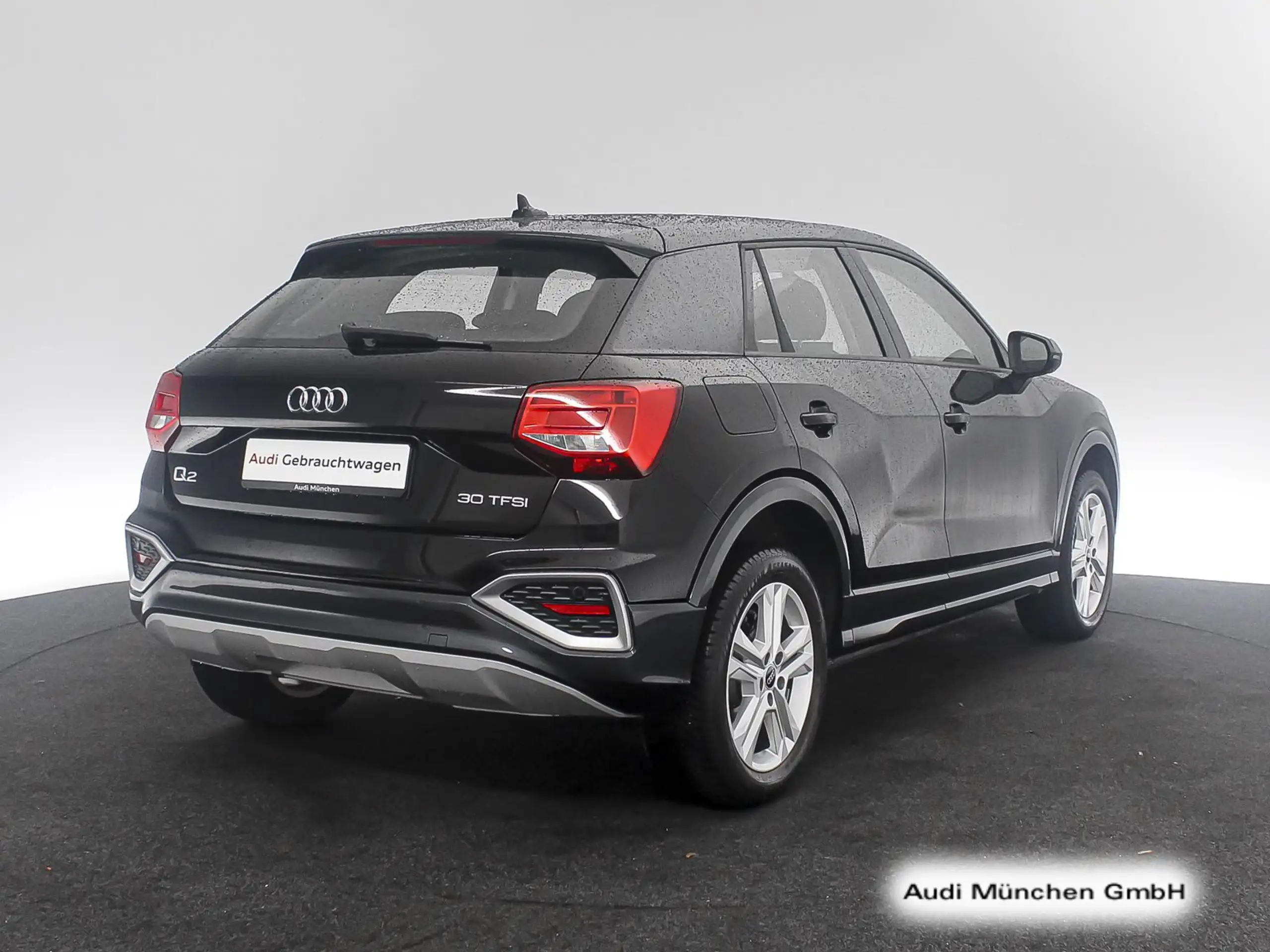 Audi - Q2