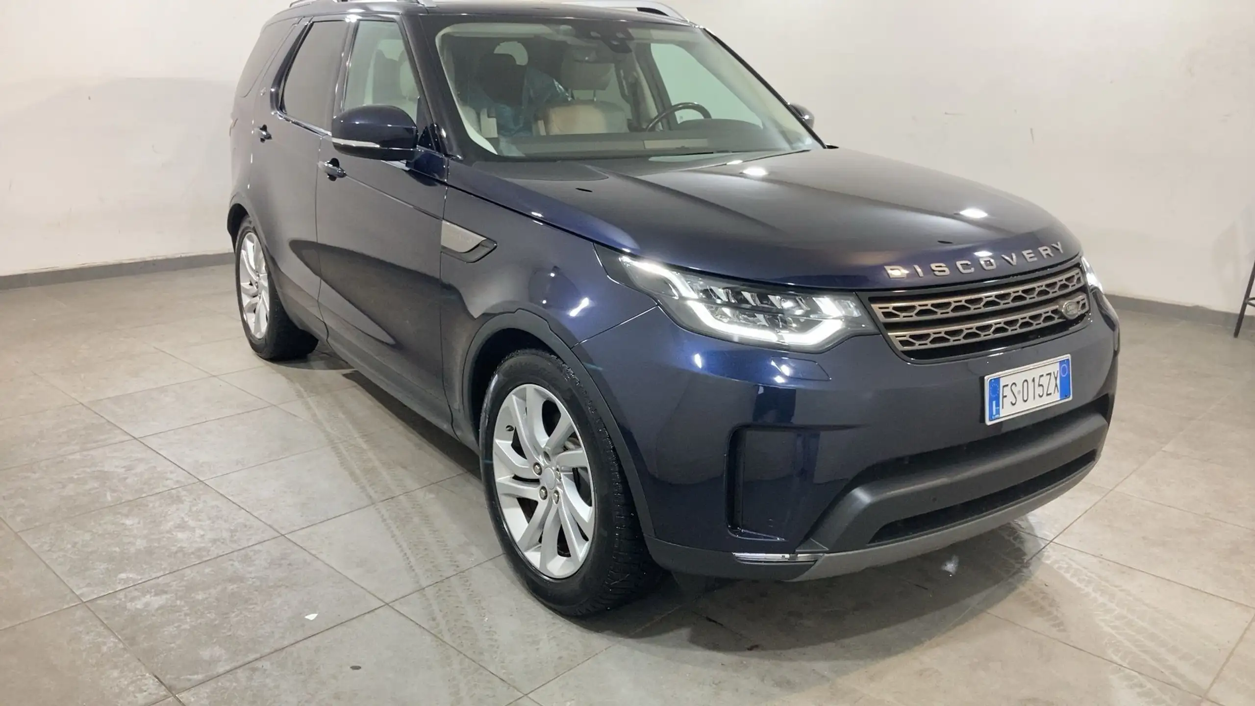 Land Rover - Discovery