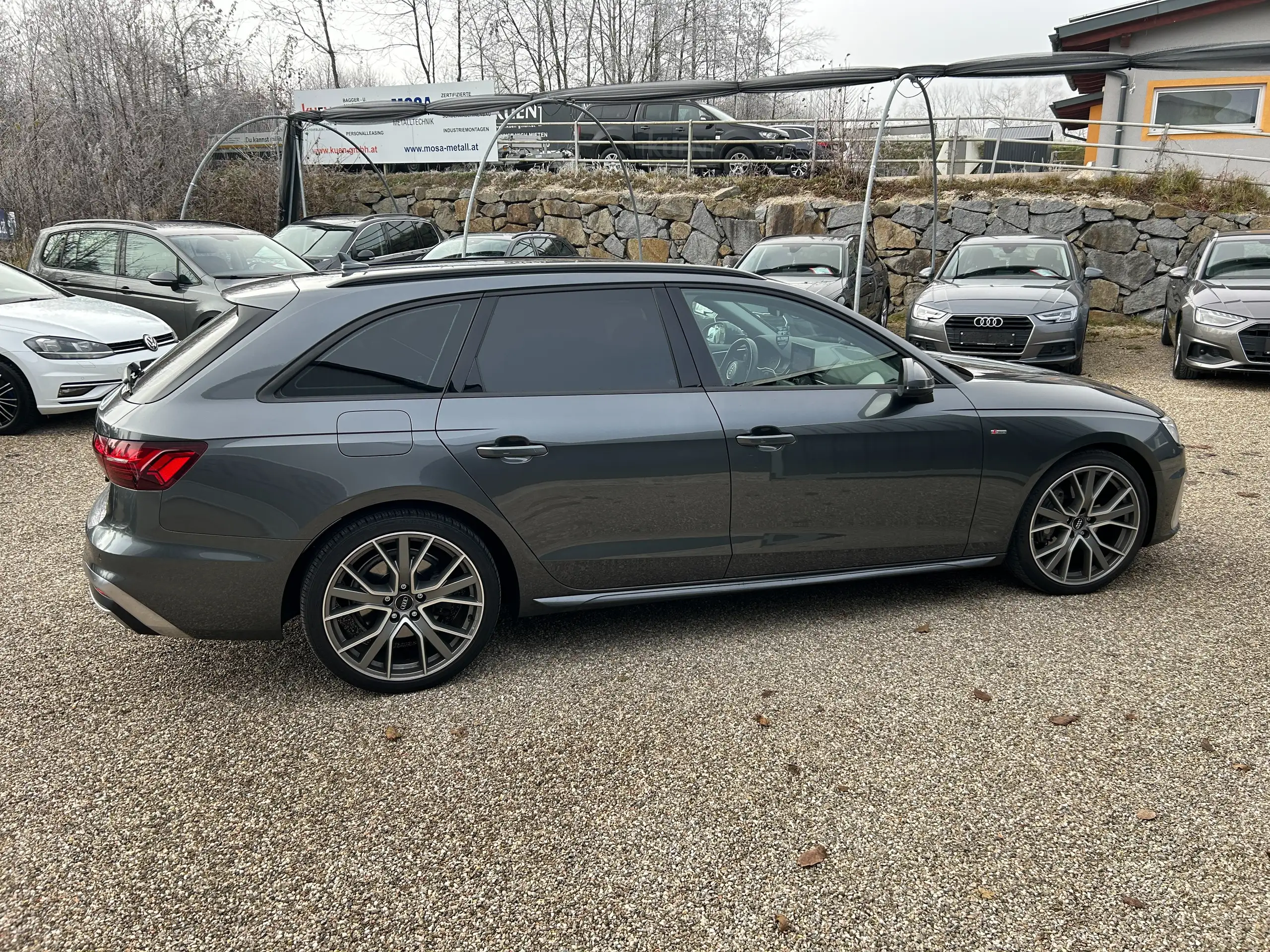 Audi - A4