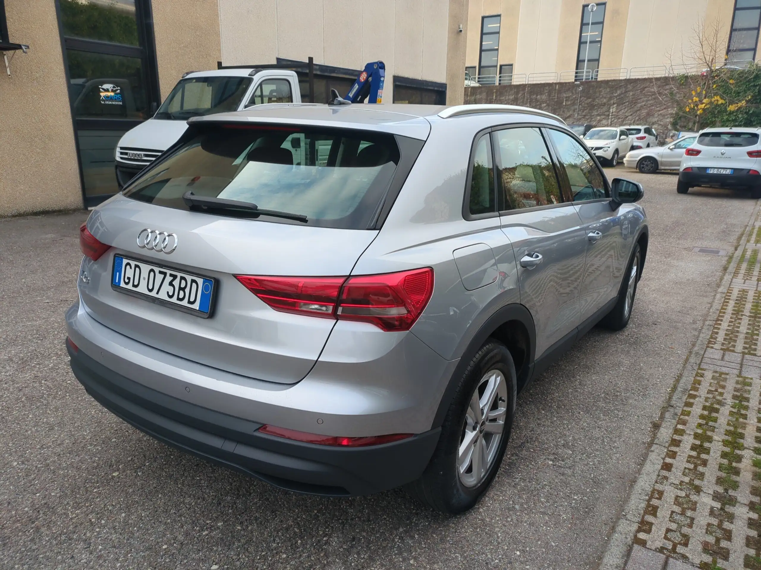 Audi - Q3