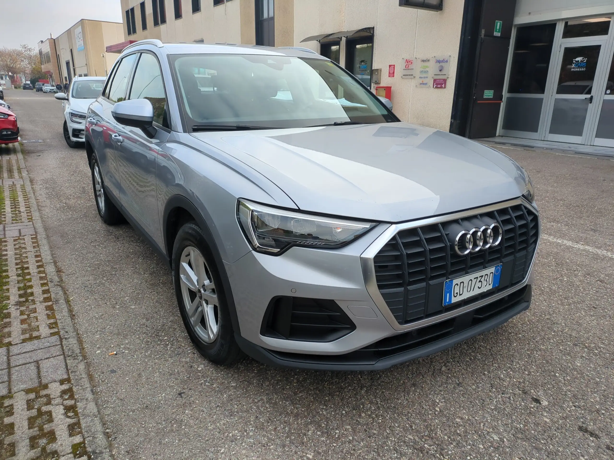 Audi - Q3