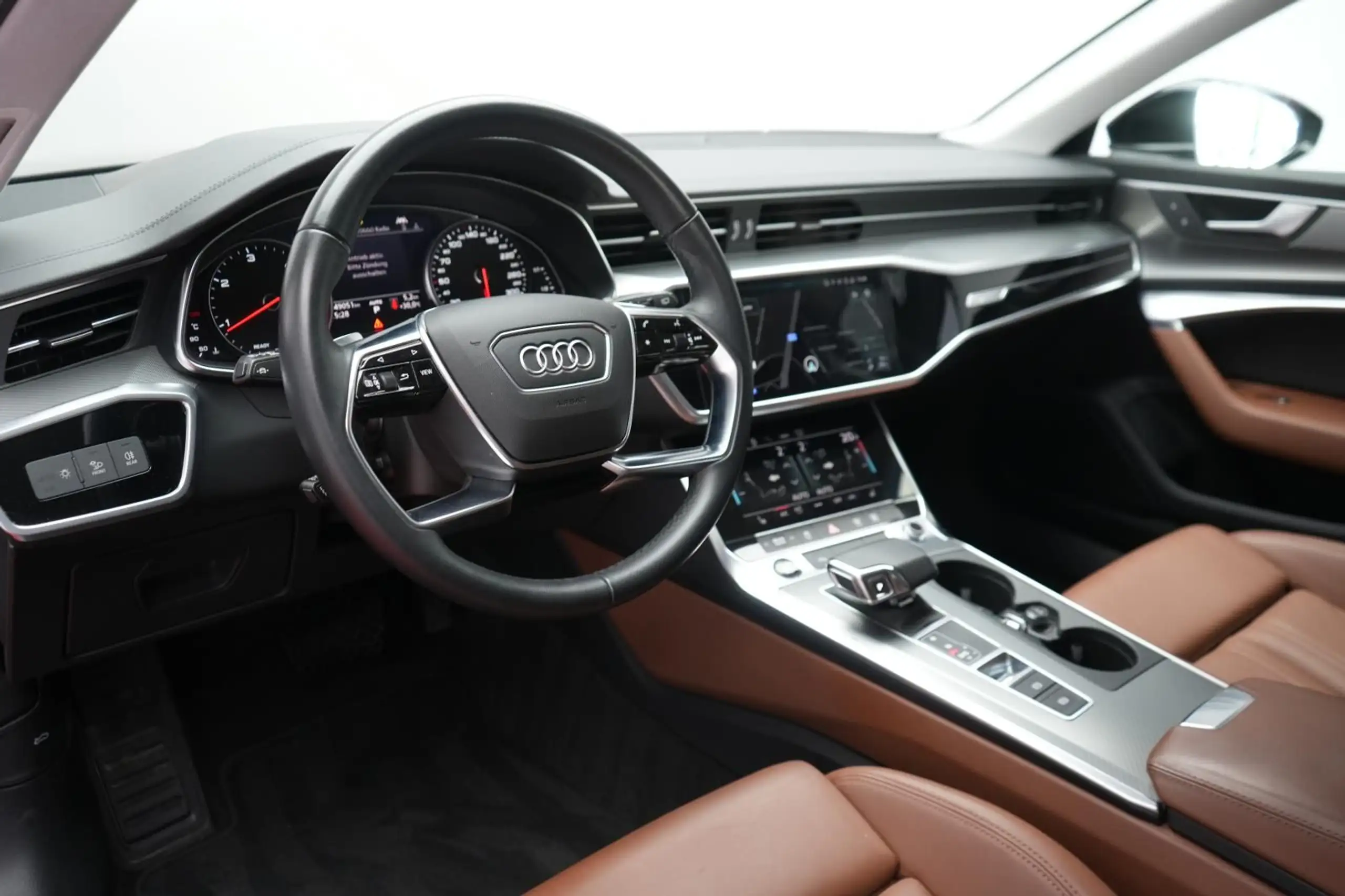 Audi - A6