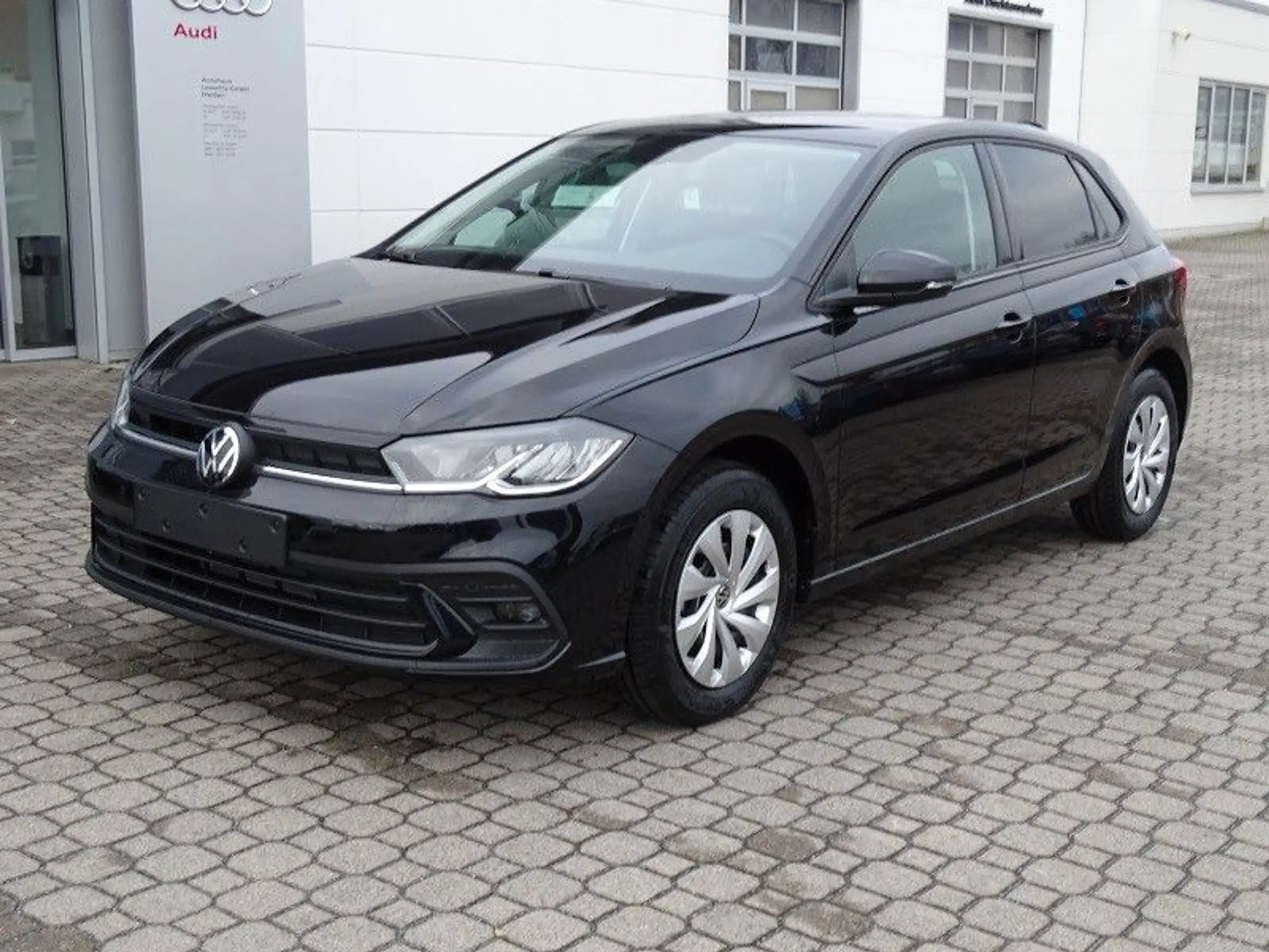 Volkswagen - Polo