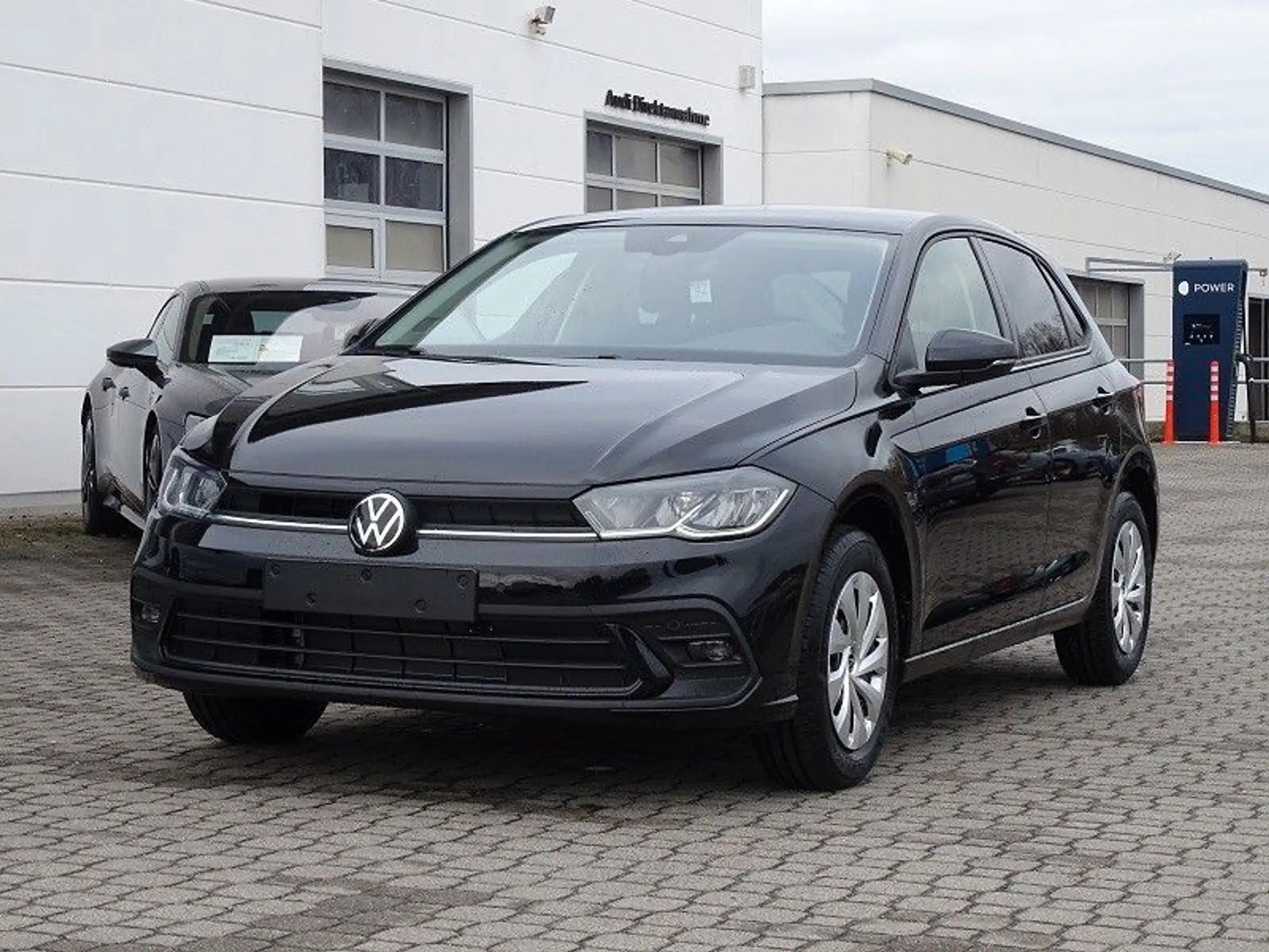 Volkswagen - Polo