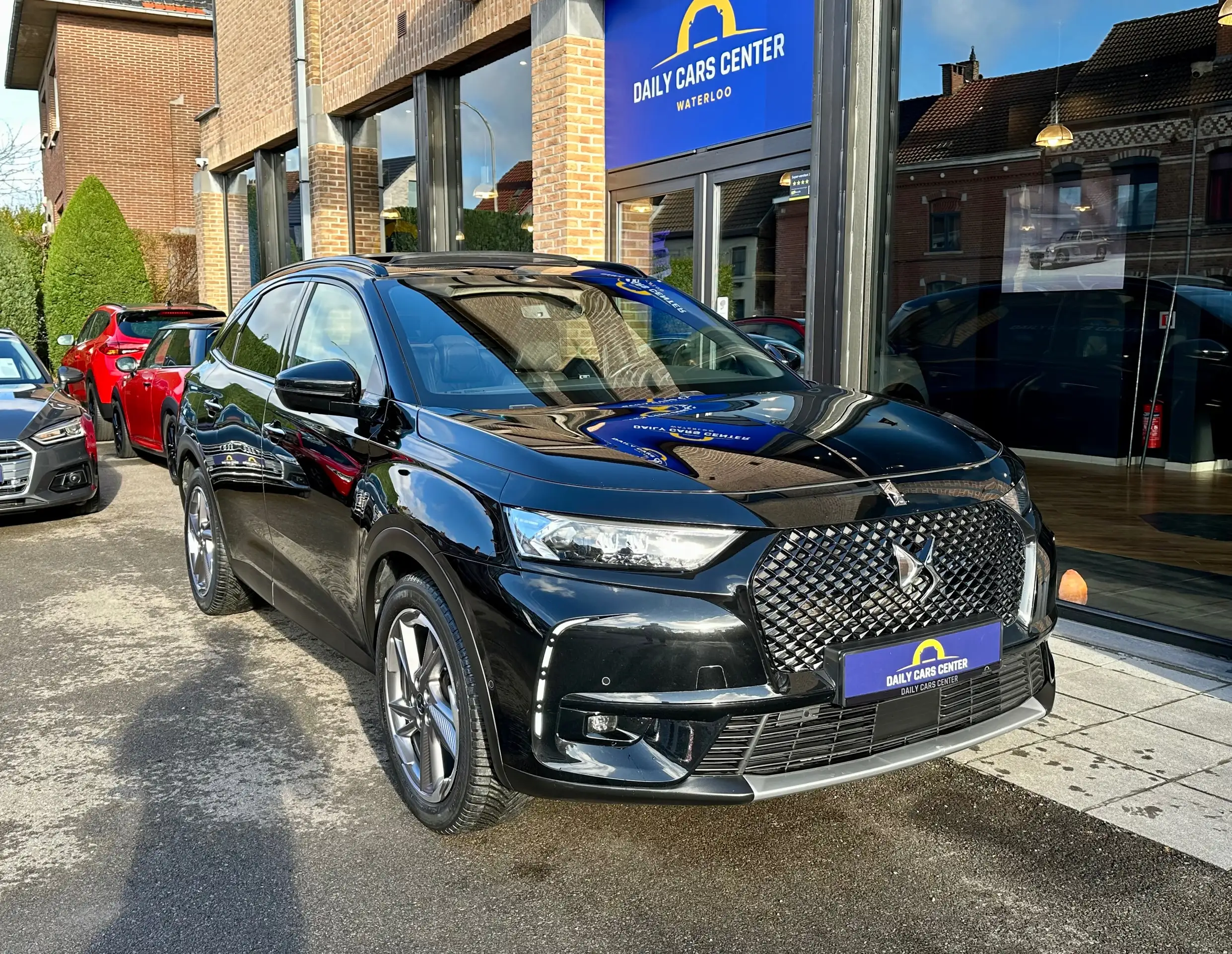 DS Automobiles - DS 7 Crossback