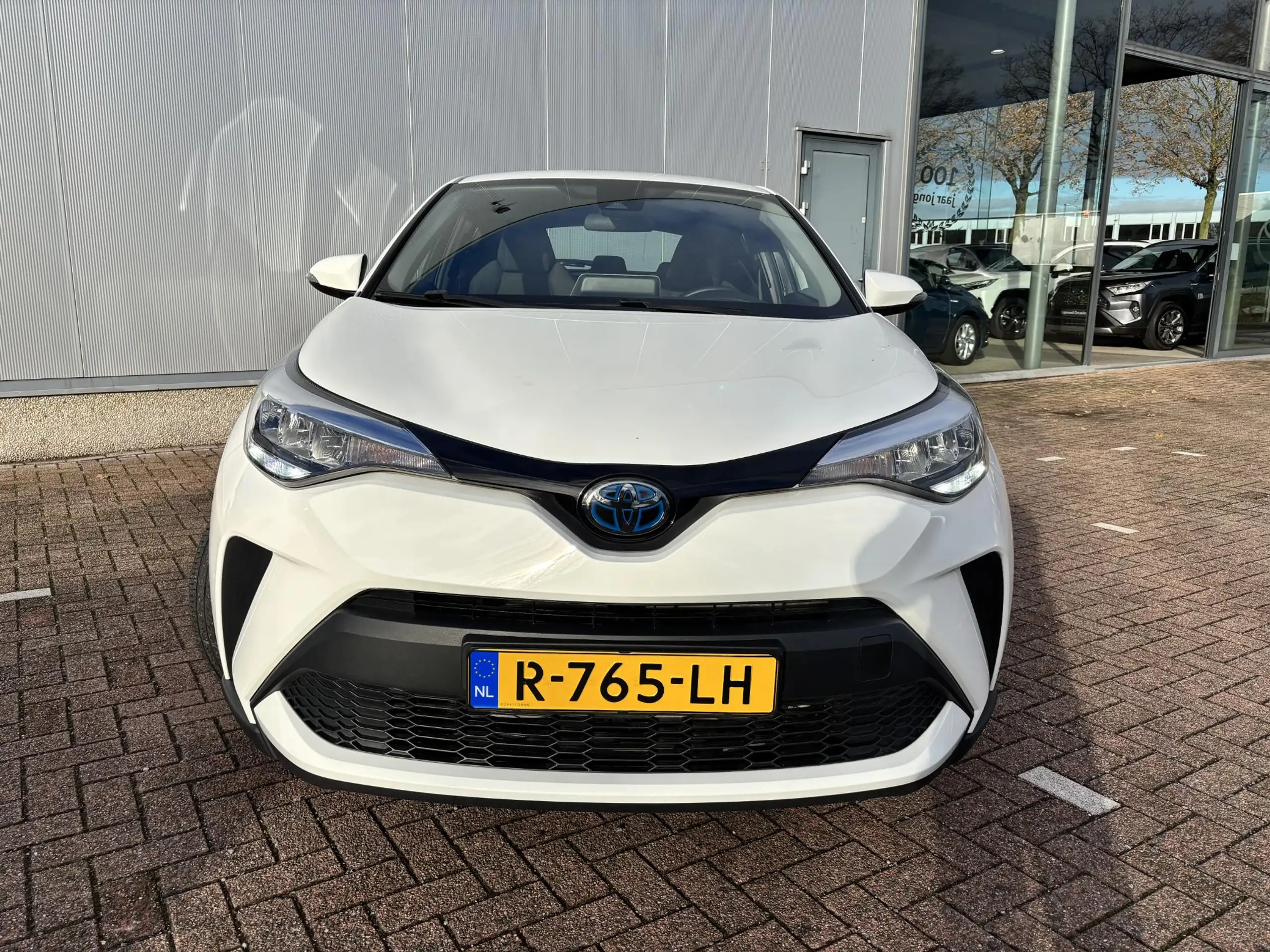 Toyota - C-HR