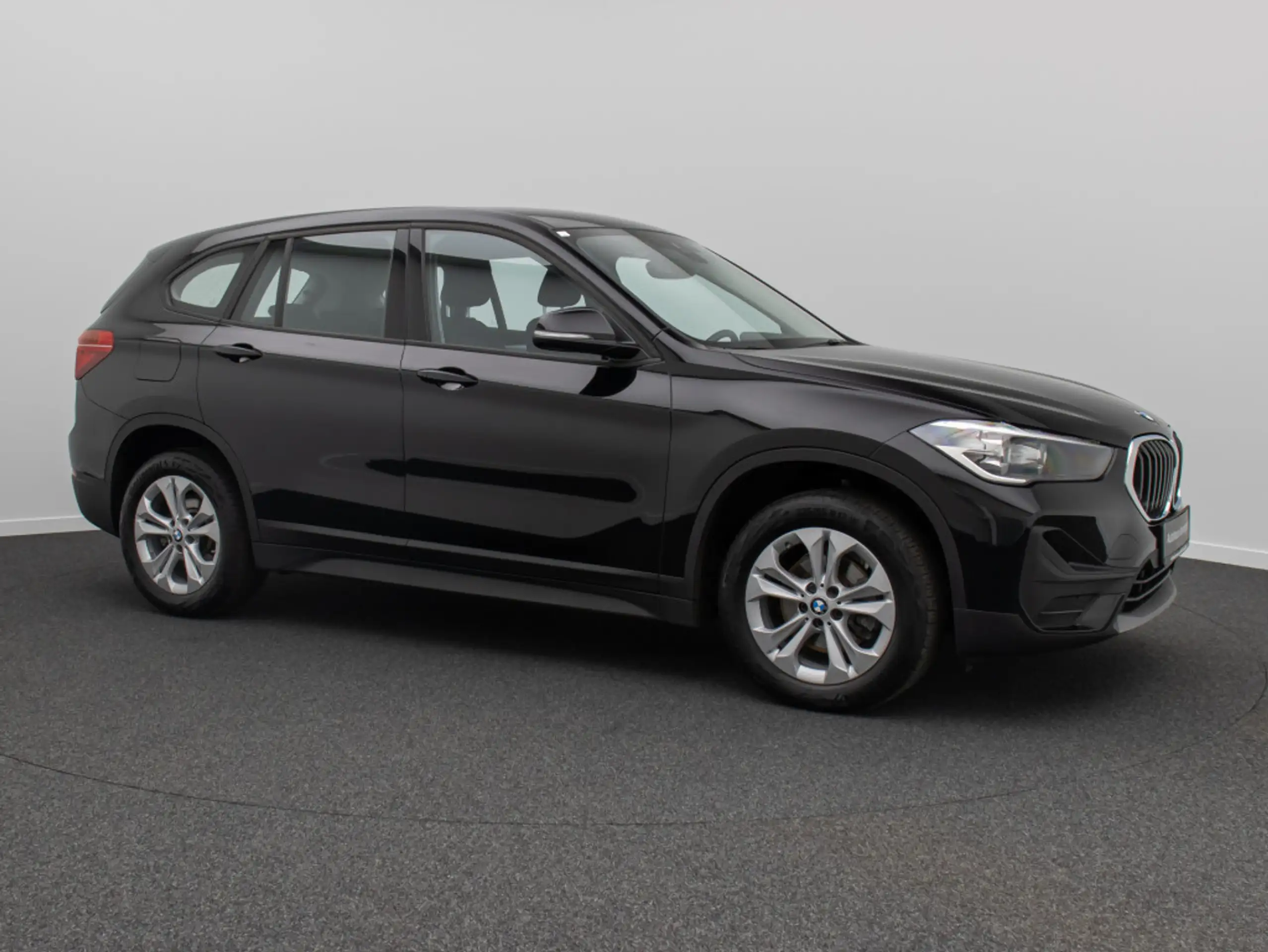 BMW - X1