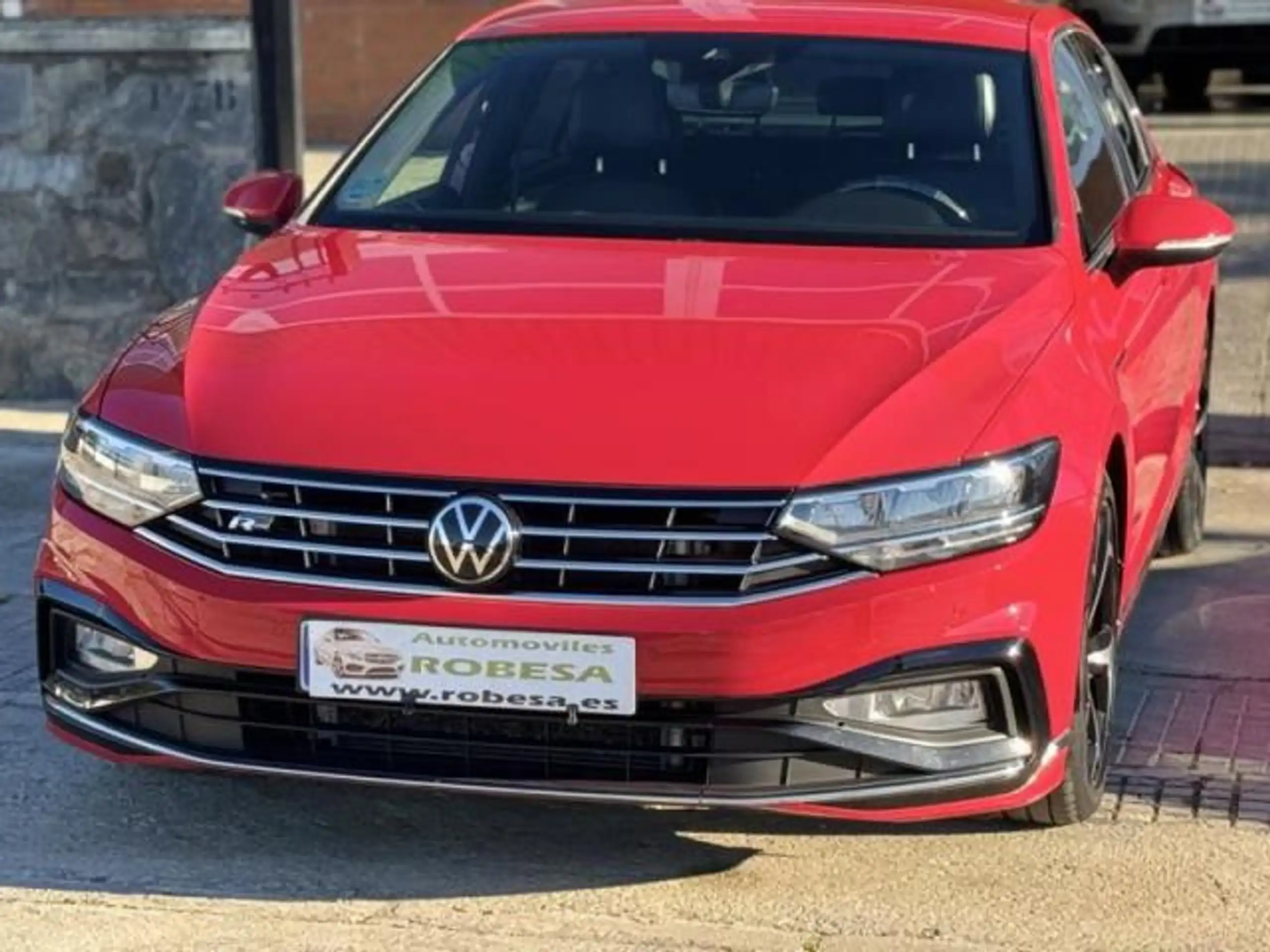 Volkswagen - Passat