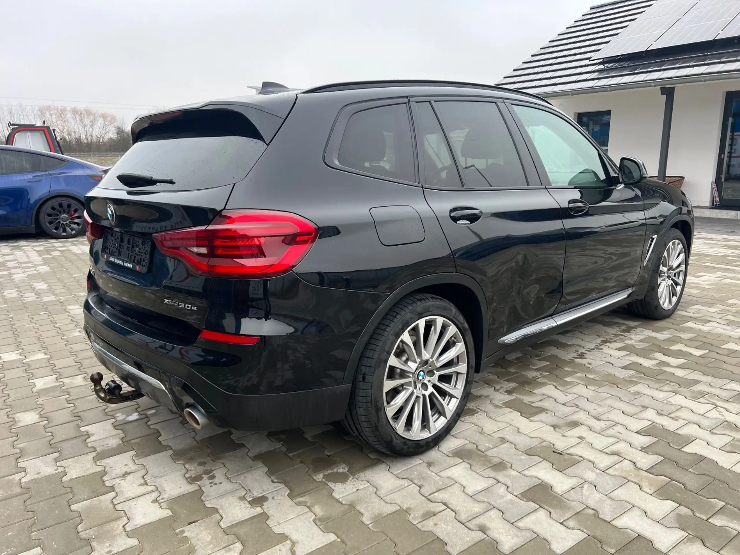 BMW - X3