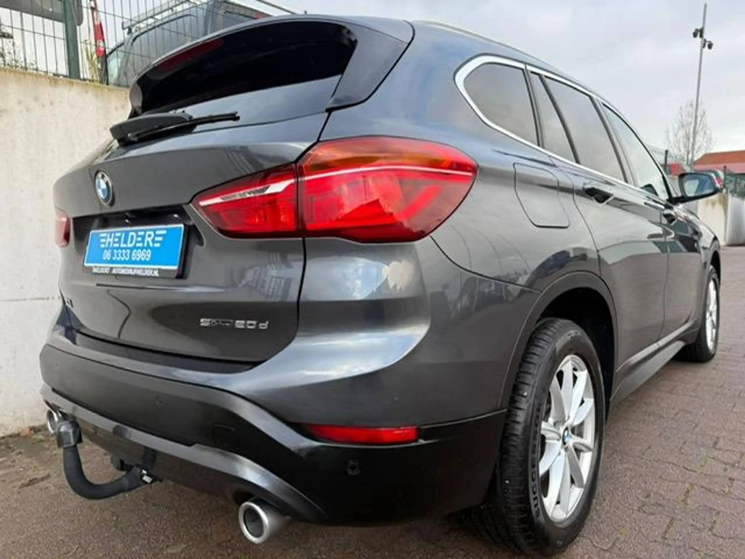 BMW - X1