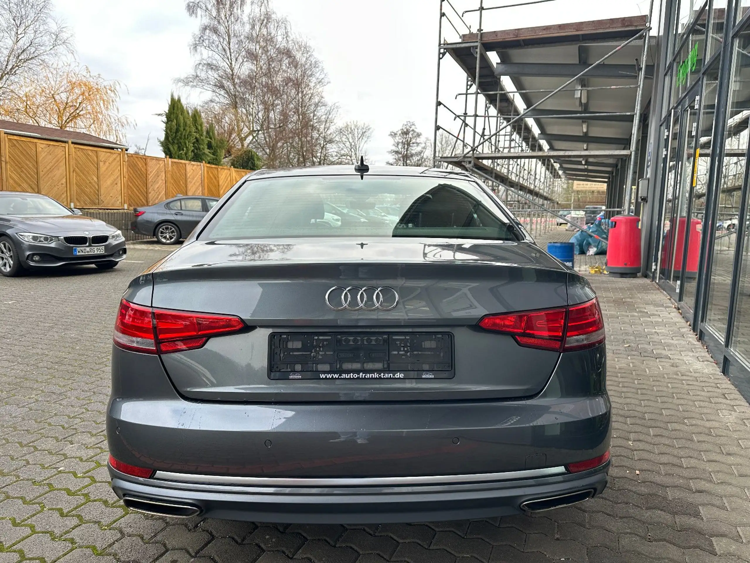 Audi - A4