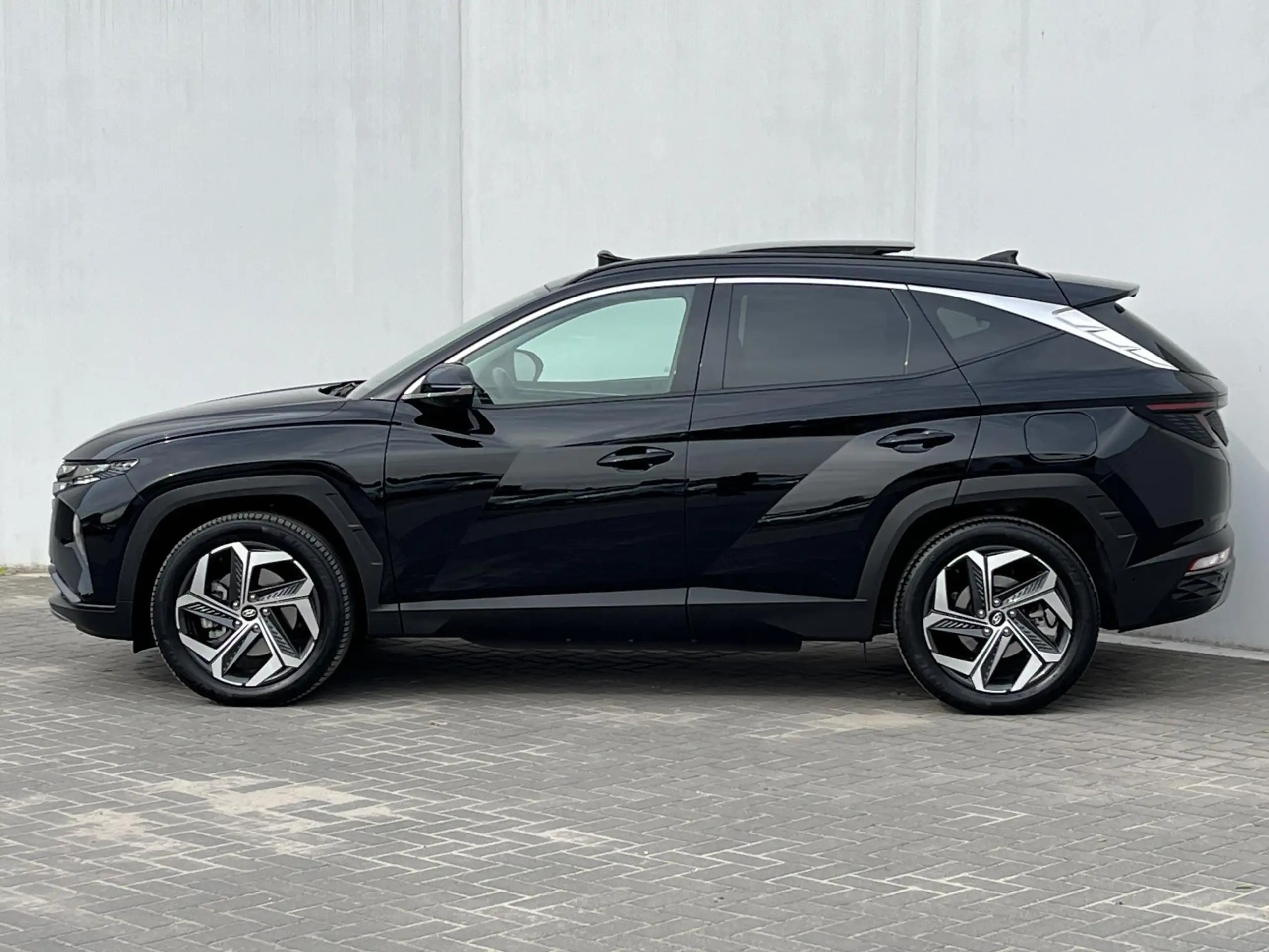 Hyundai - TUCSON