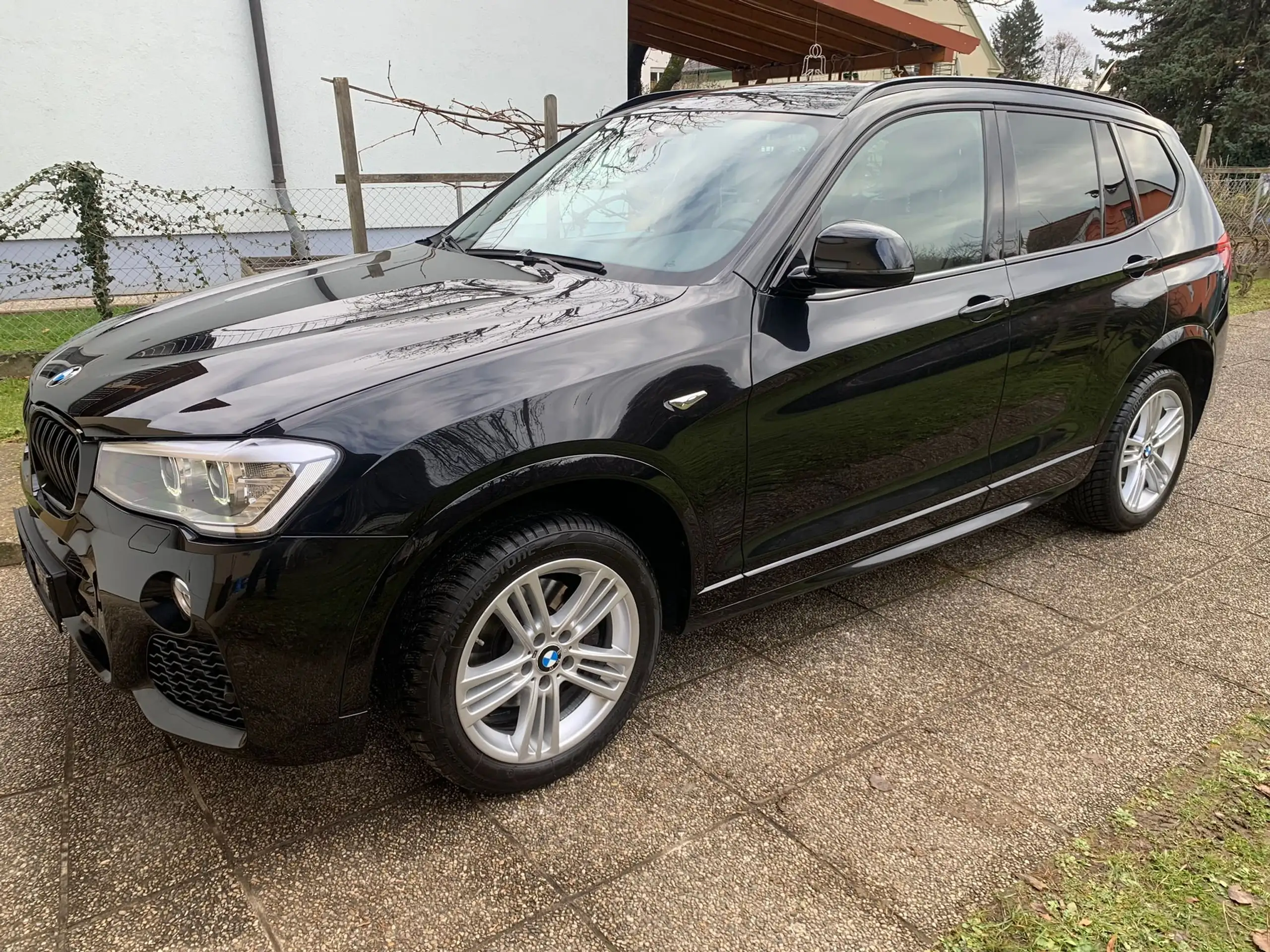 BMW - X3