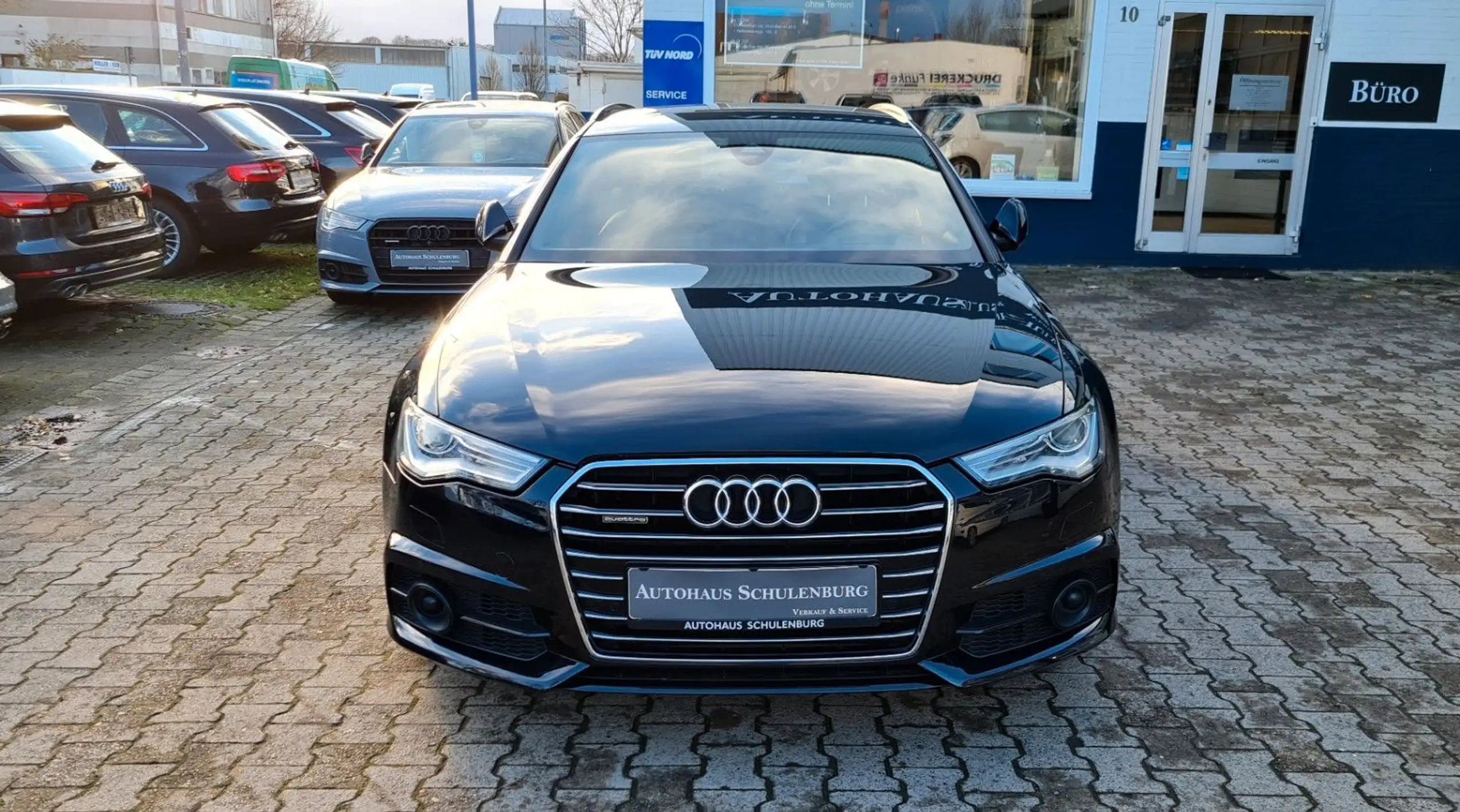 Audi - A6