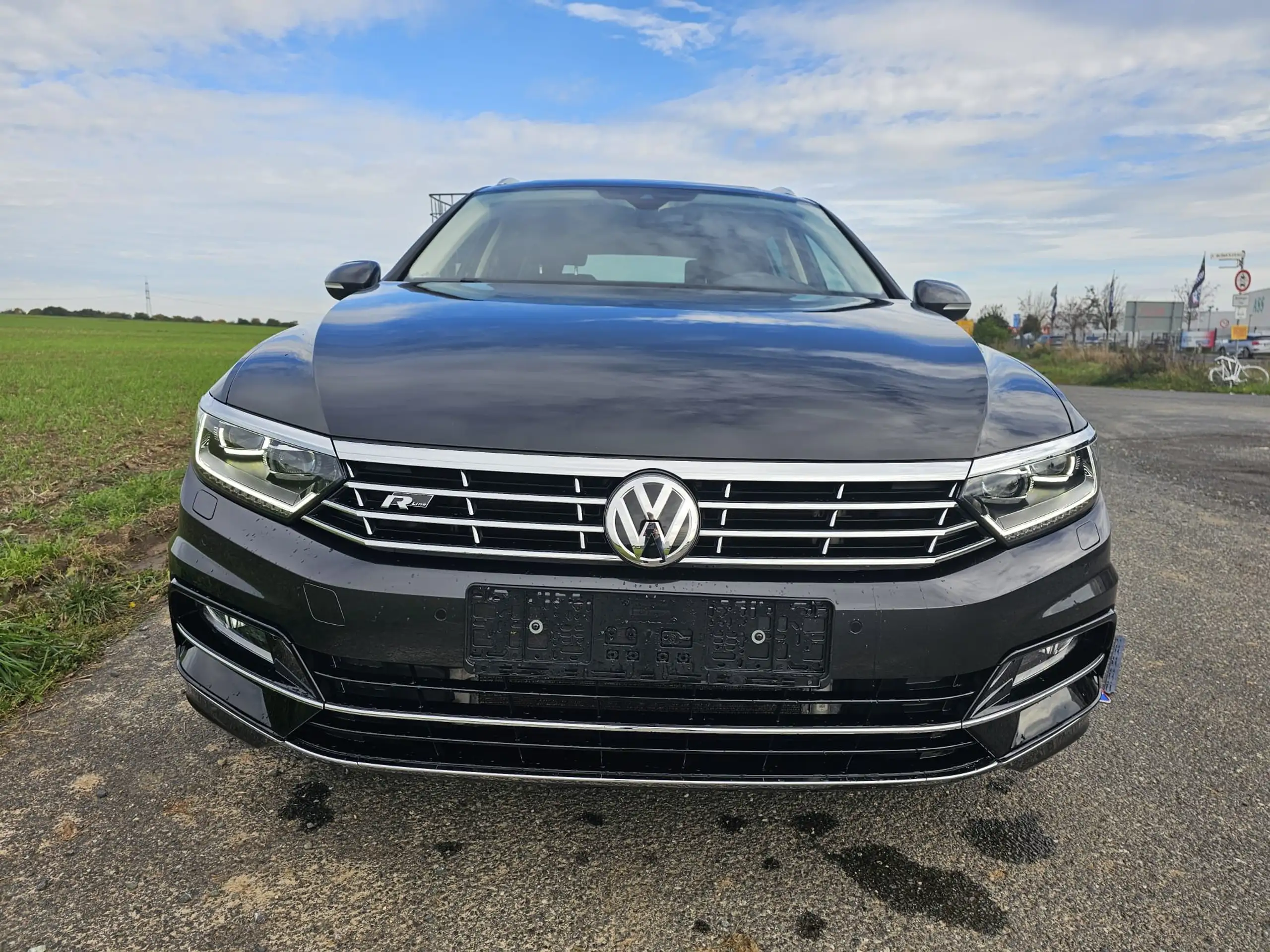 Volkswagen - Passat Variant