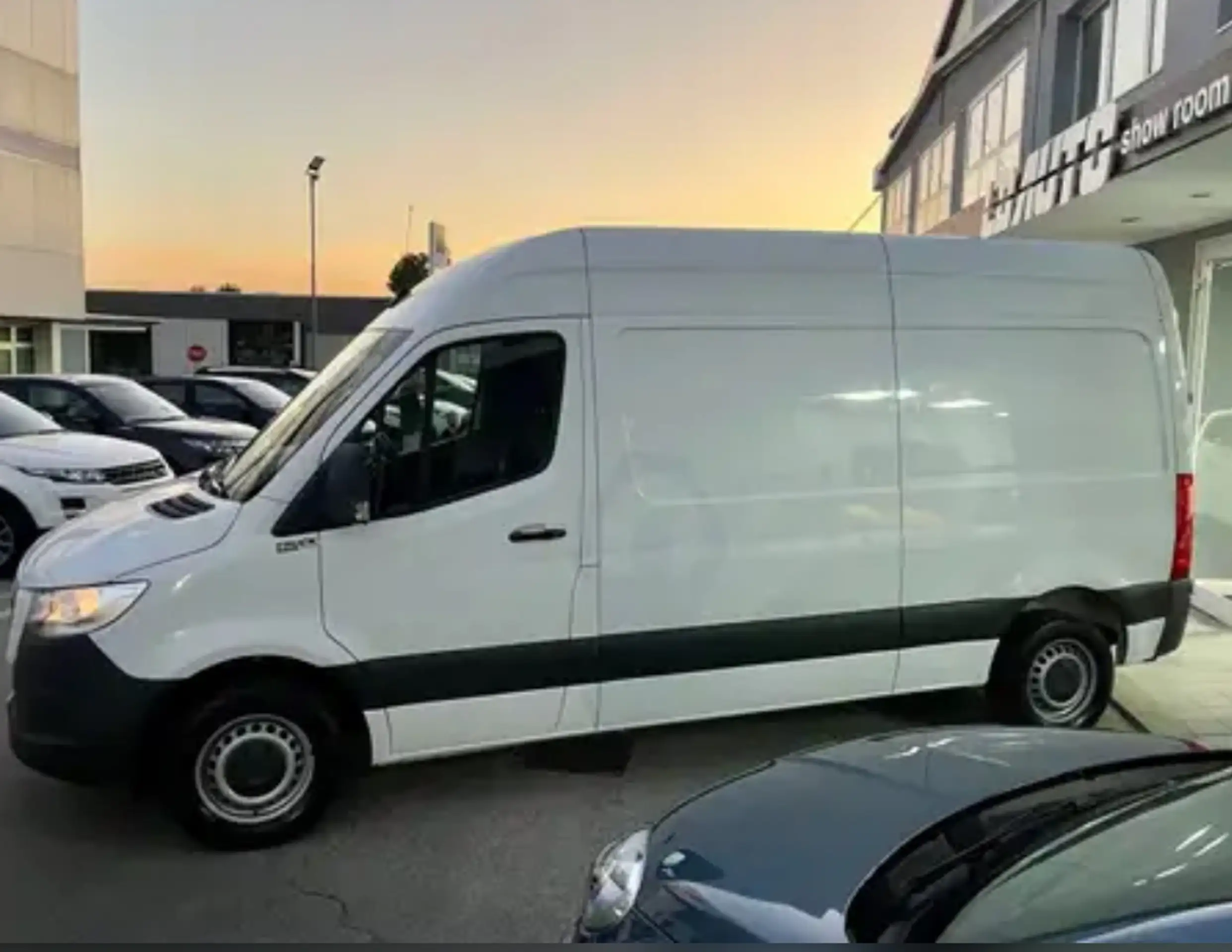 Mercedes-Benz - Sprinter