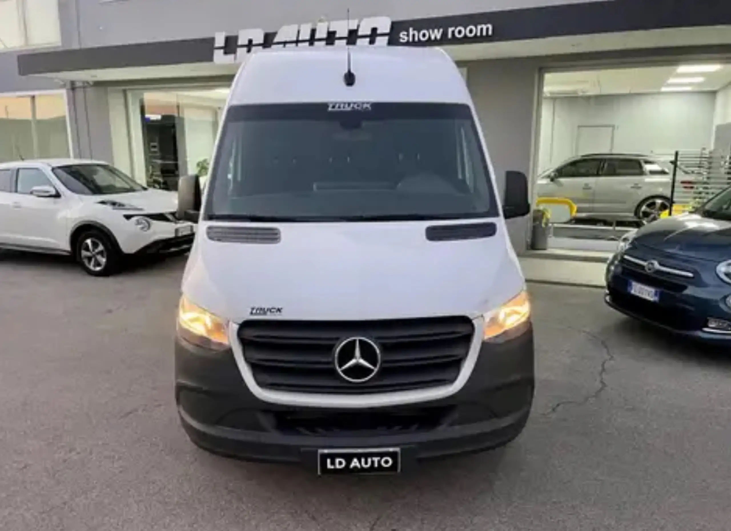 Mercedes-Benz - Sprinter