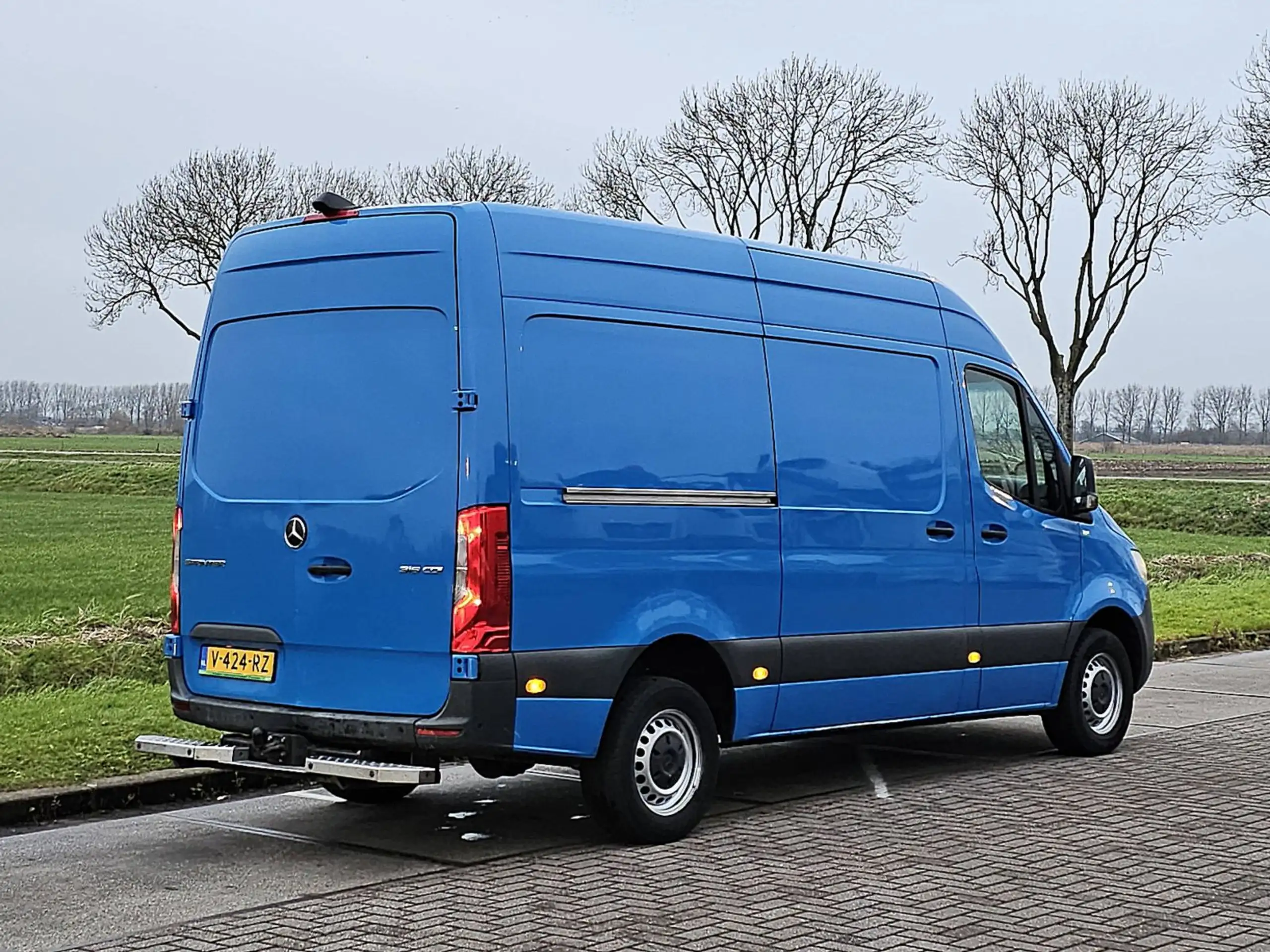 Mercedes-Benz - Sprinter