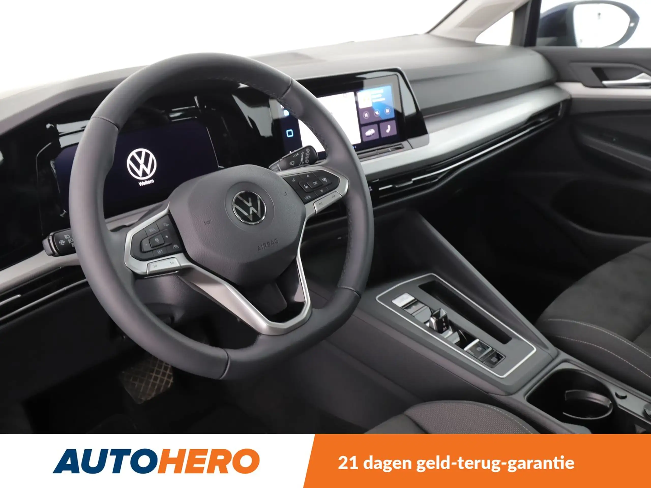 Volkswagen - Golf