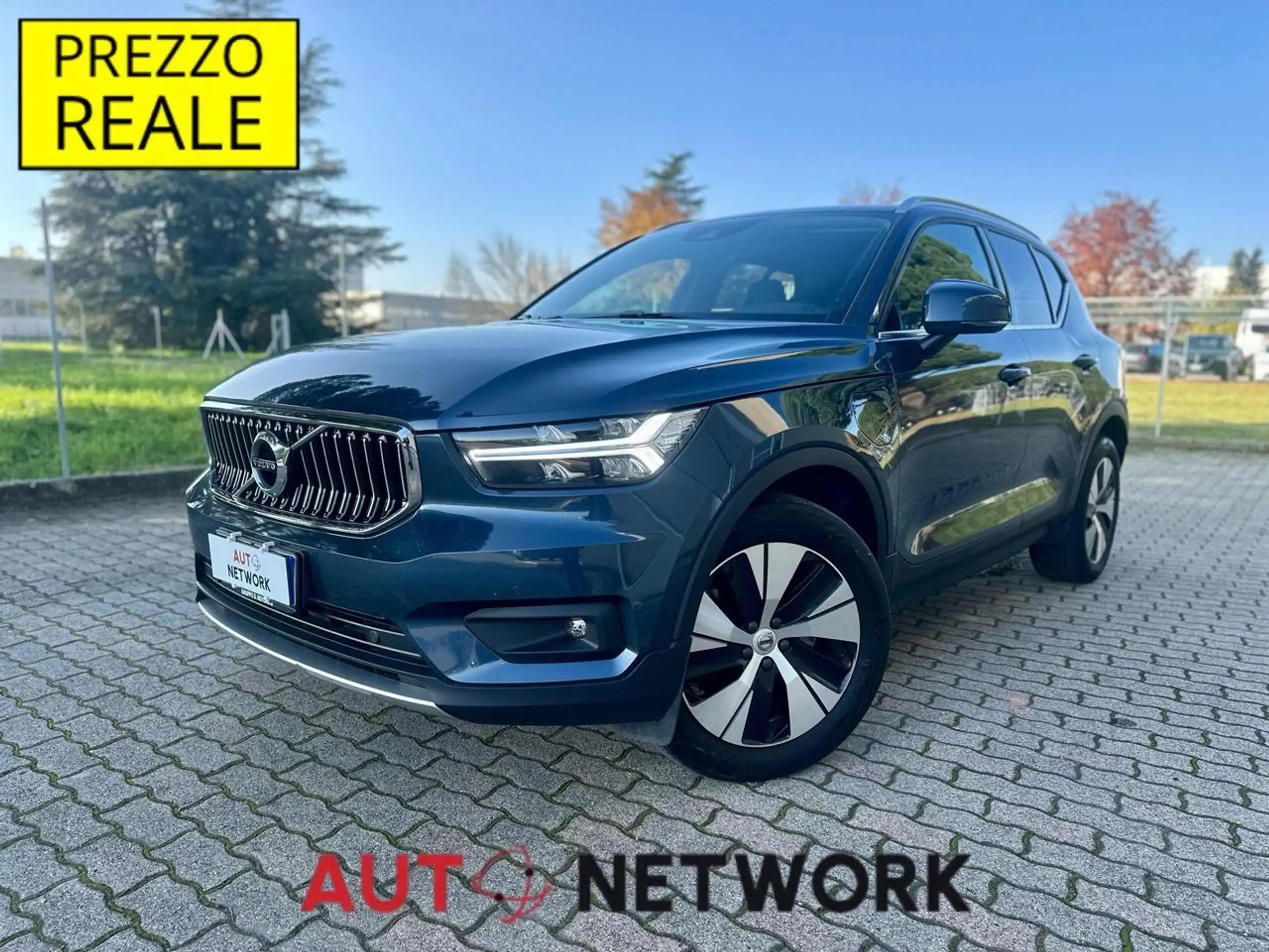 Volvo - XC40