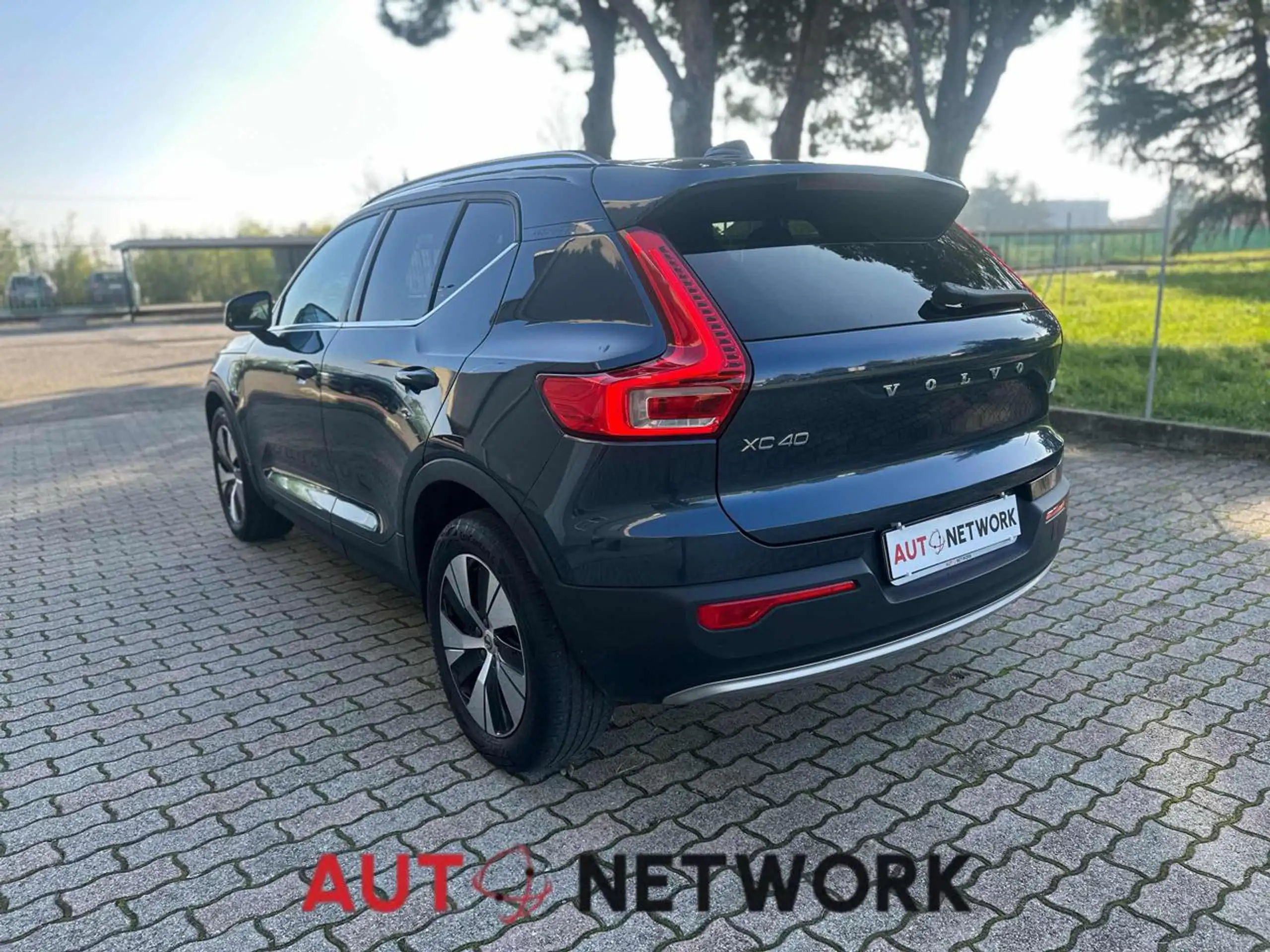 Volvo - XC40