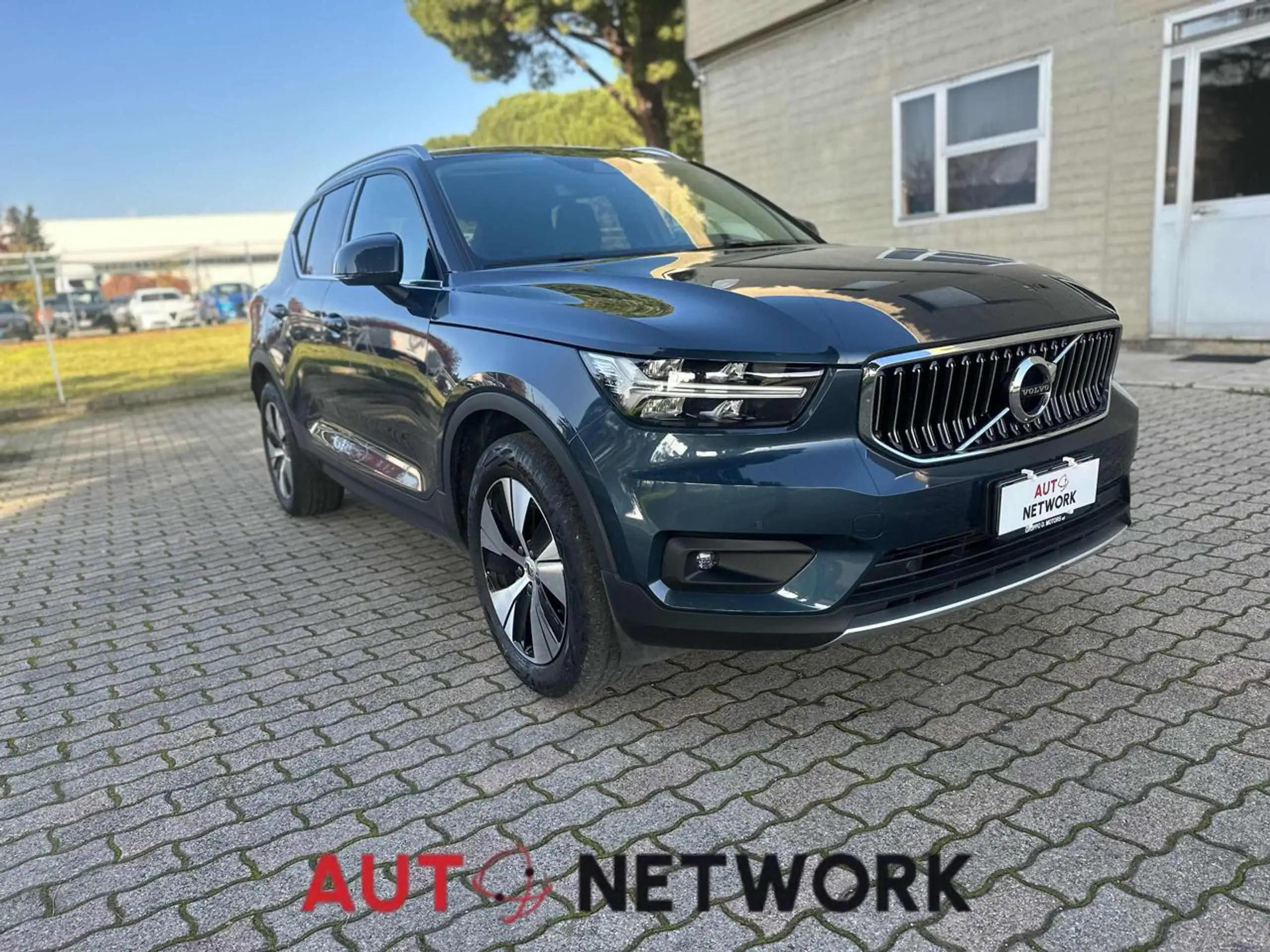 Volvo - XC40