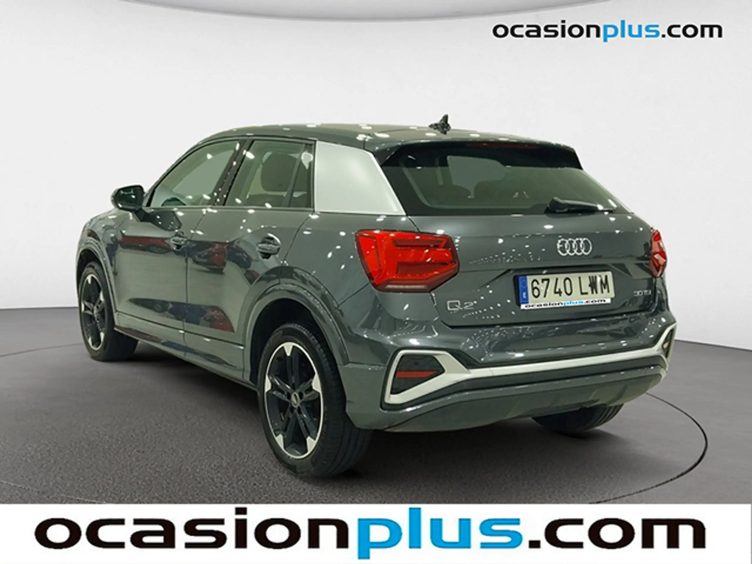 Audi - Q2