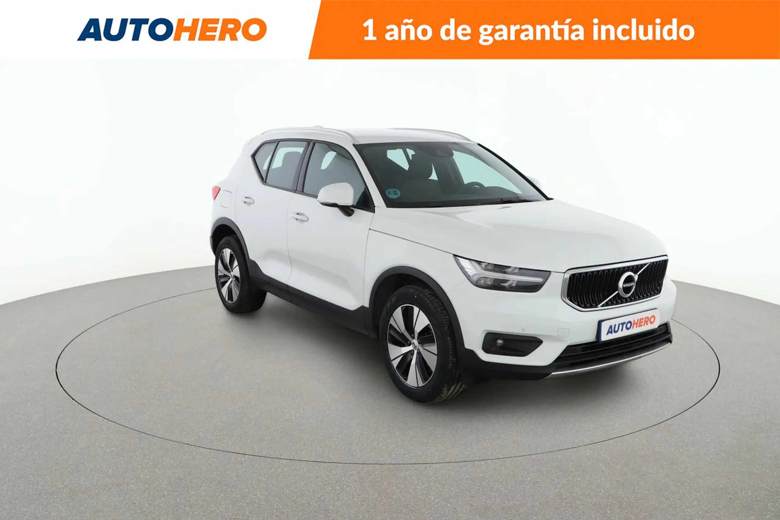 Volvo - XC40