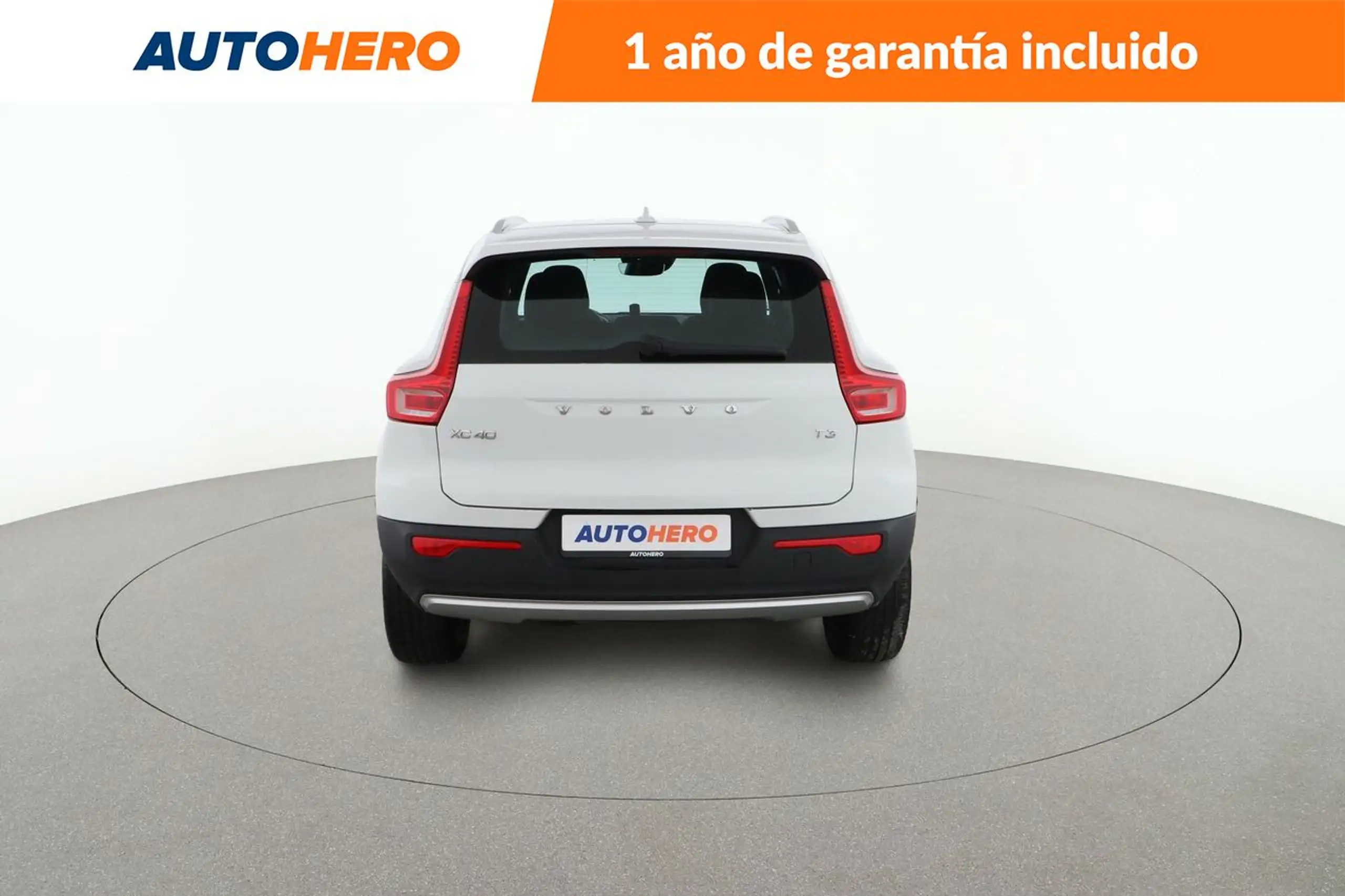 Volvo - XC40