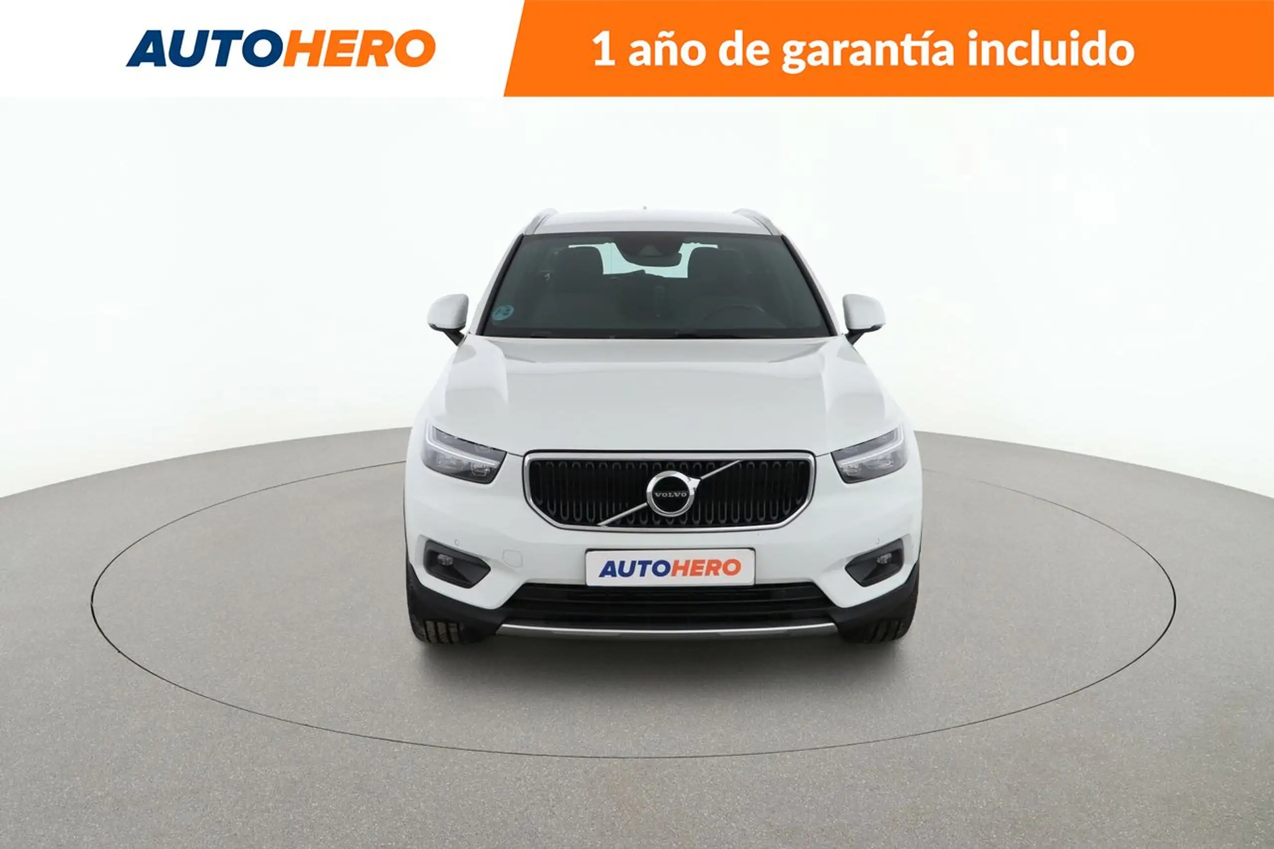 Volvo - XC40