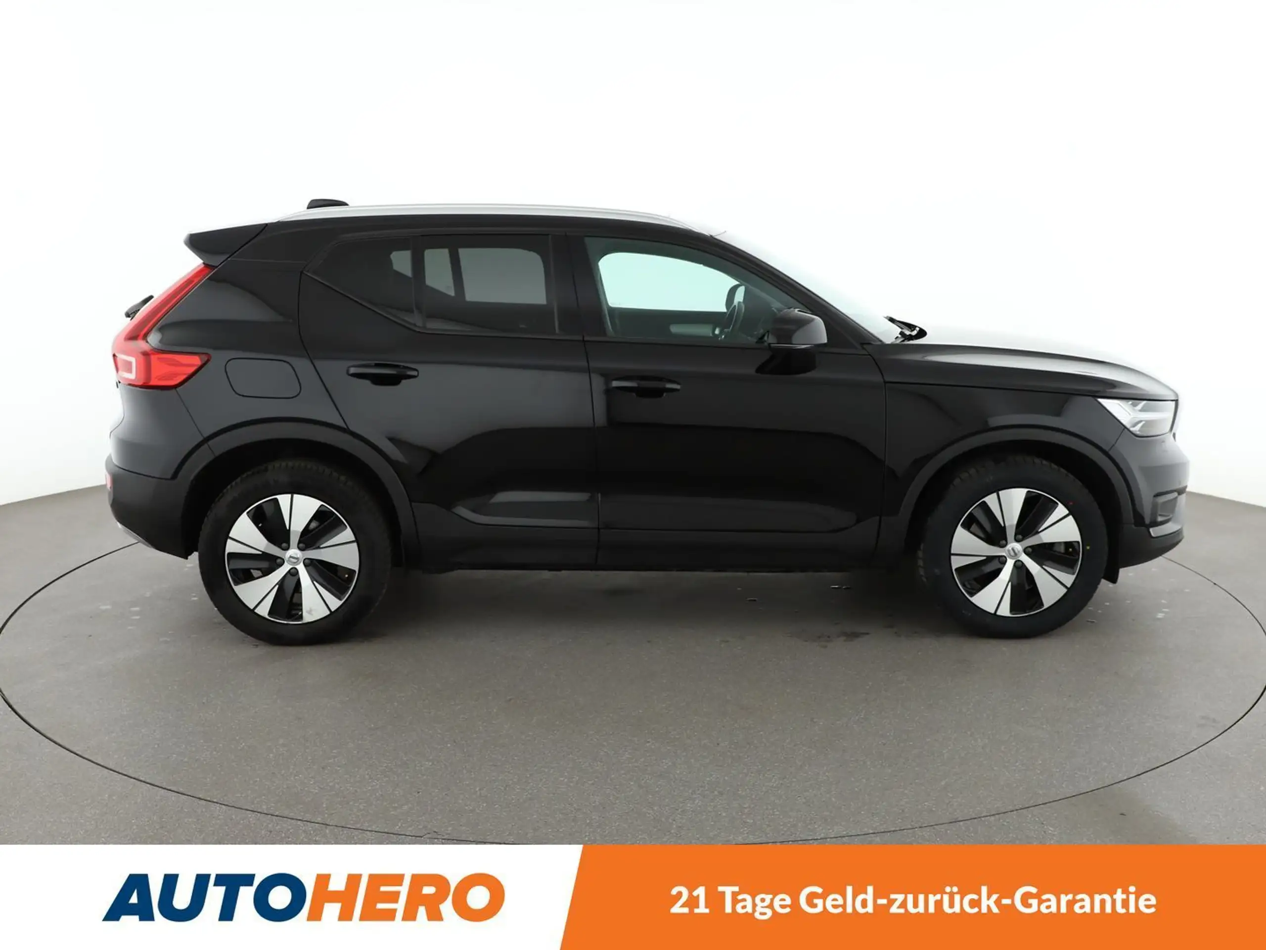 Volvo - XC40