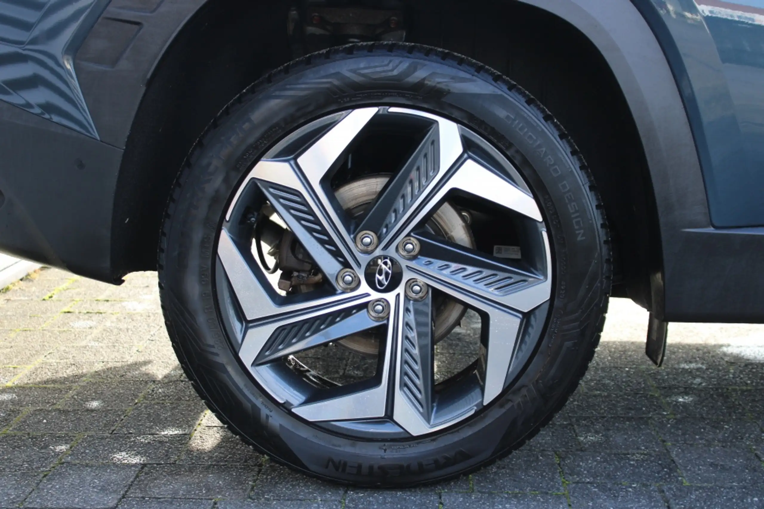 Hyundai - TUCSON