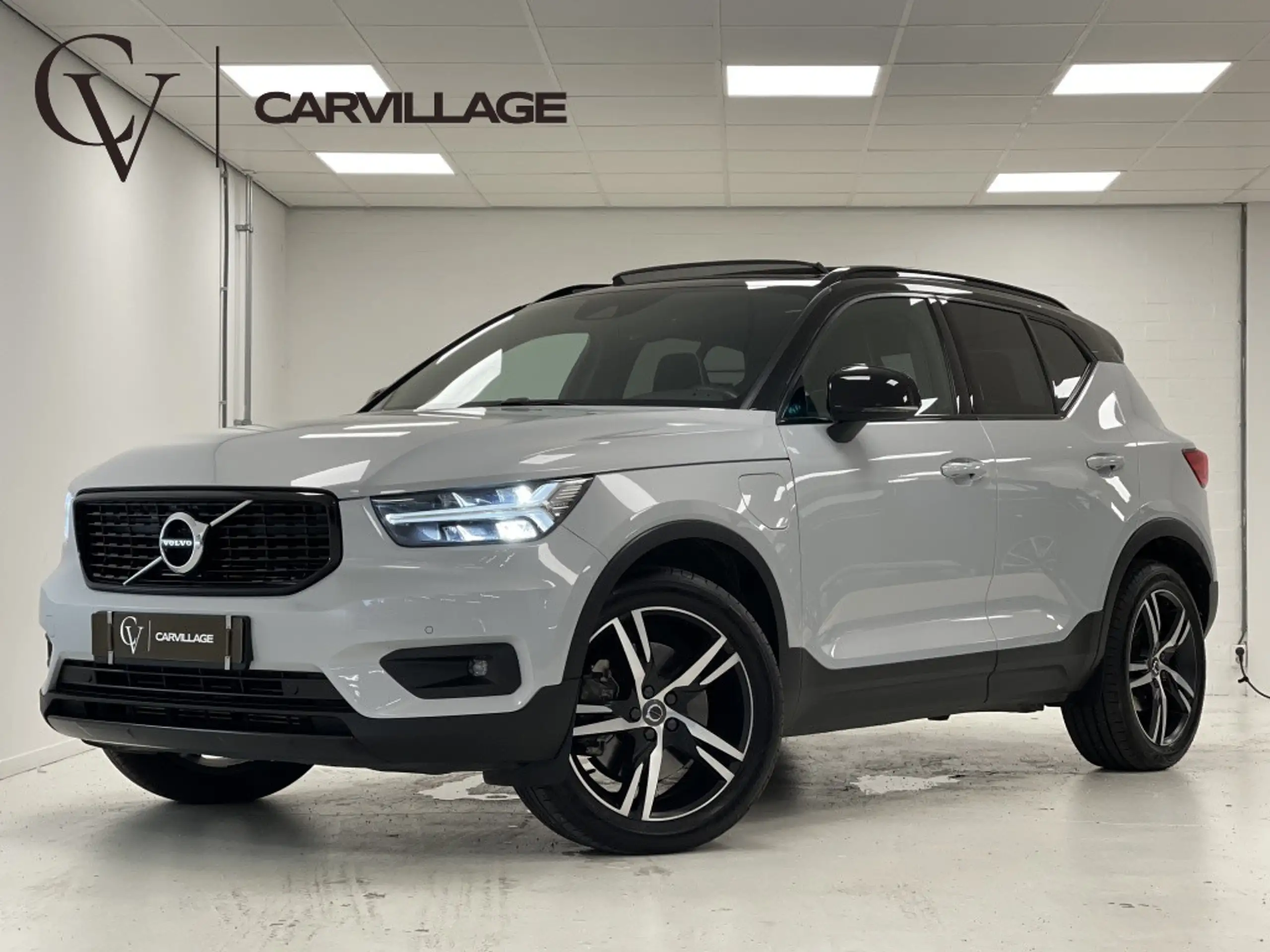 Volvo - XC40