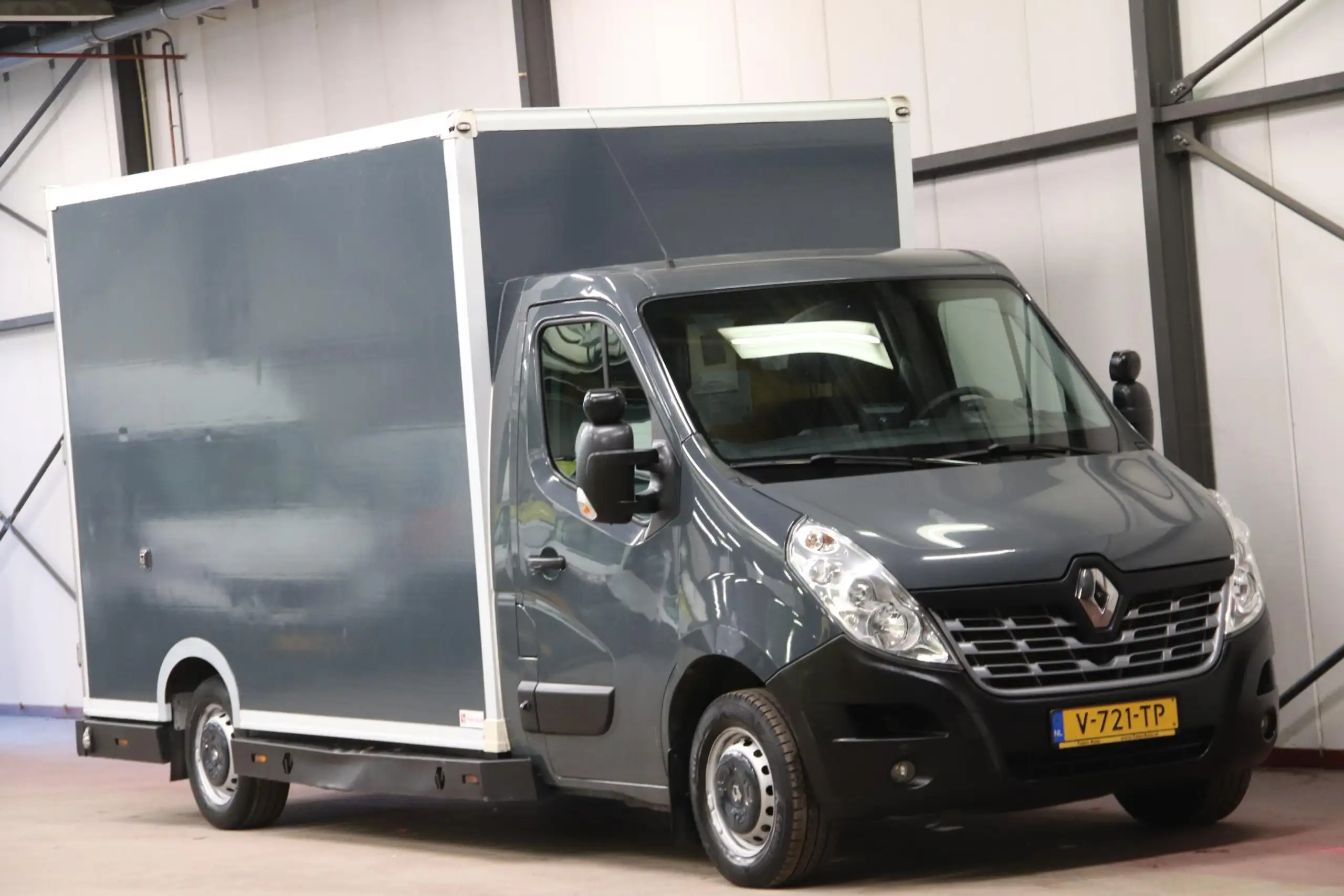 Renault - Master