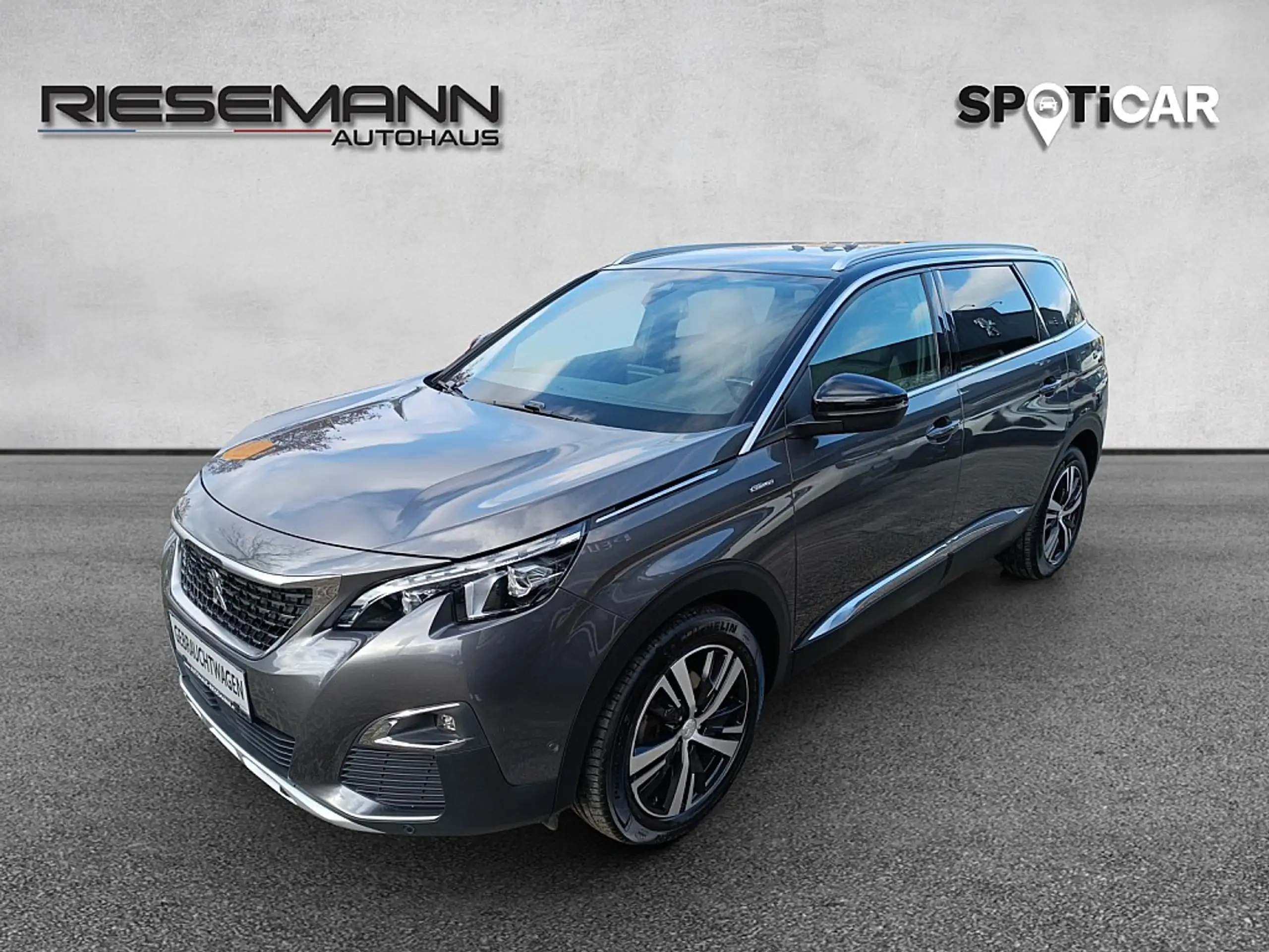 Peugeot 5008 2019