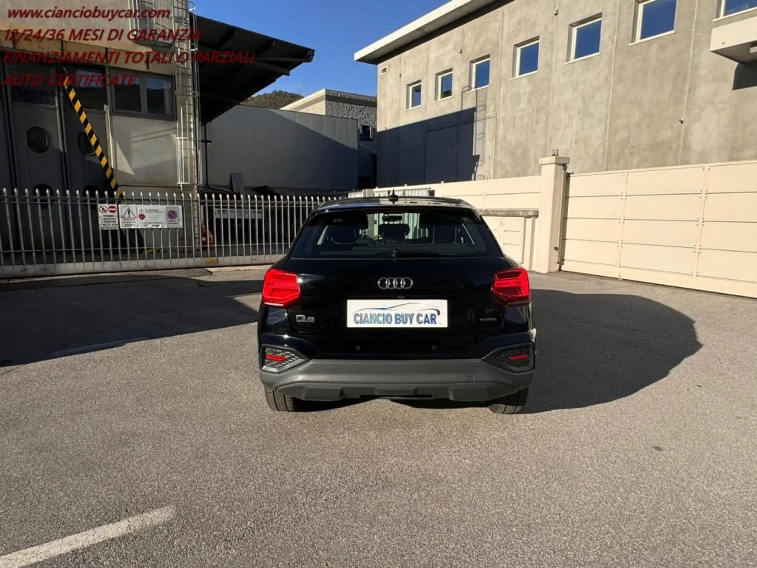 Audi - Q2