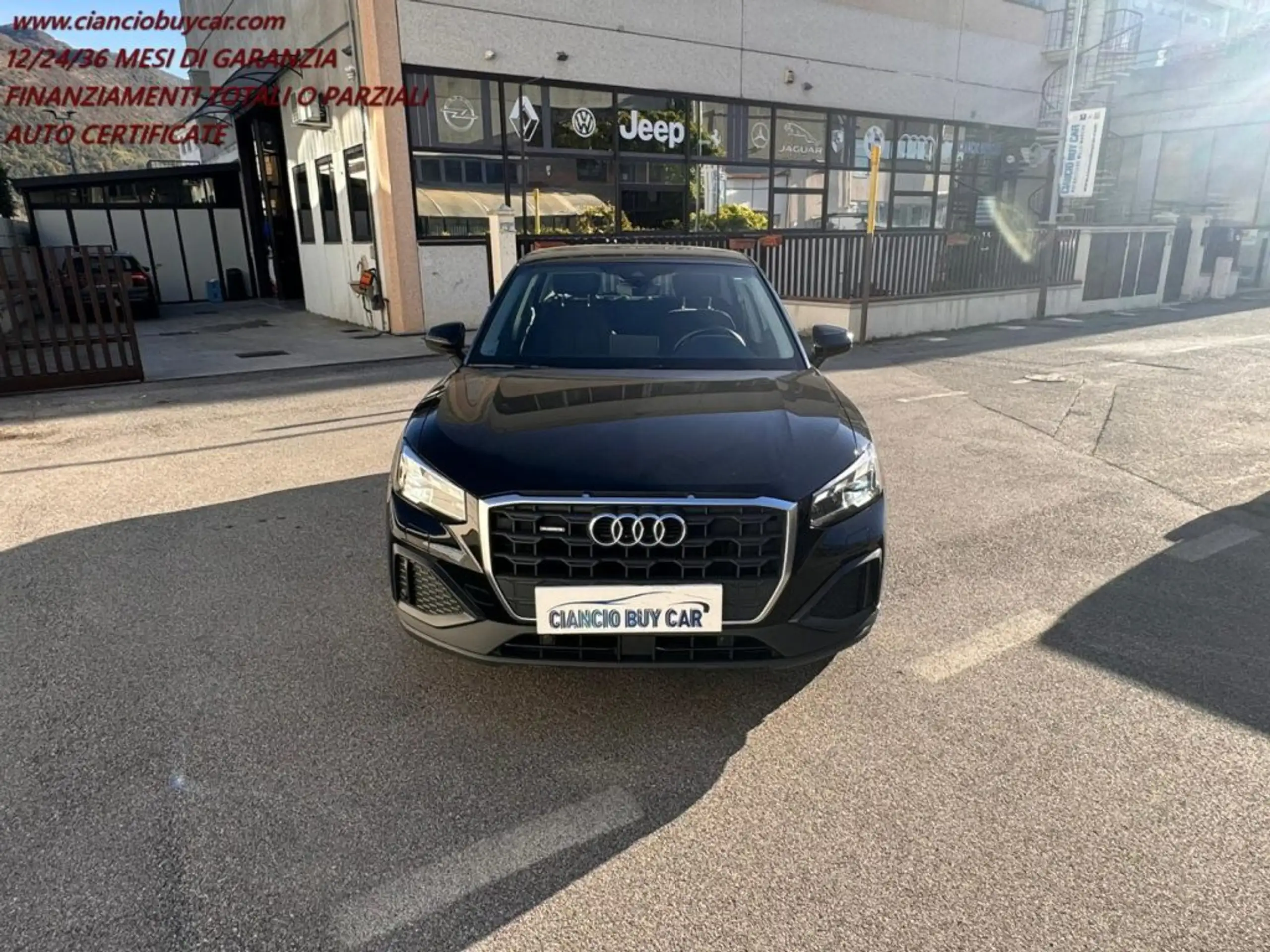 Audi - Q2