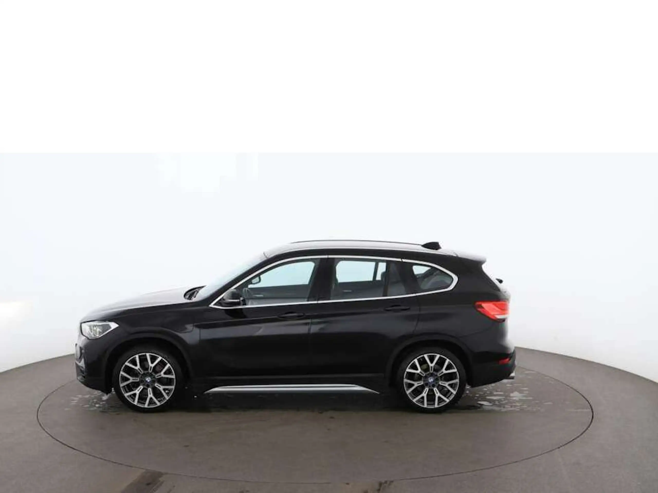 BMW - X1