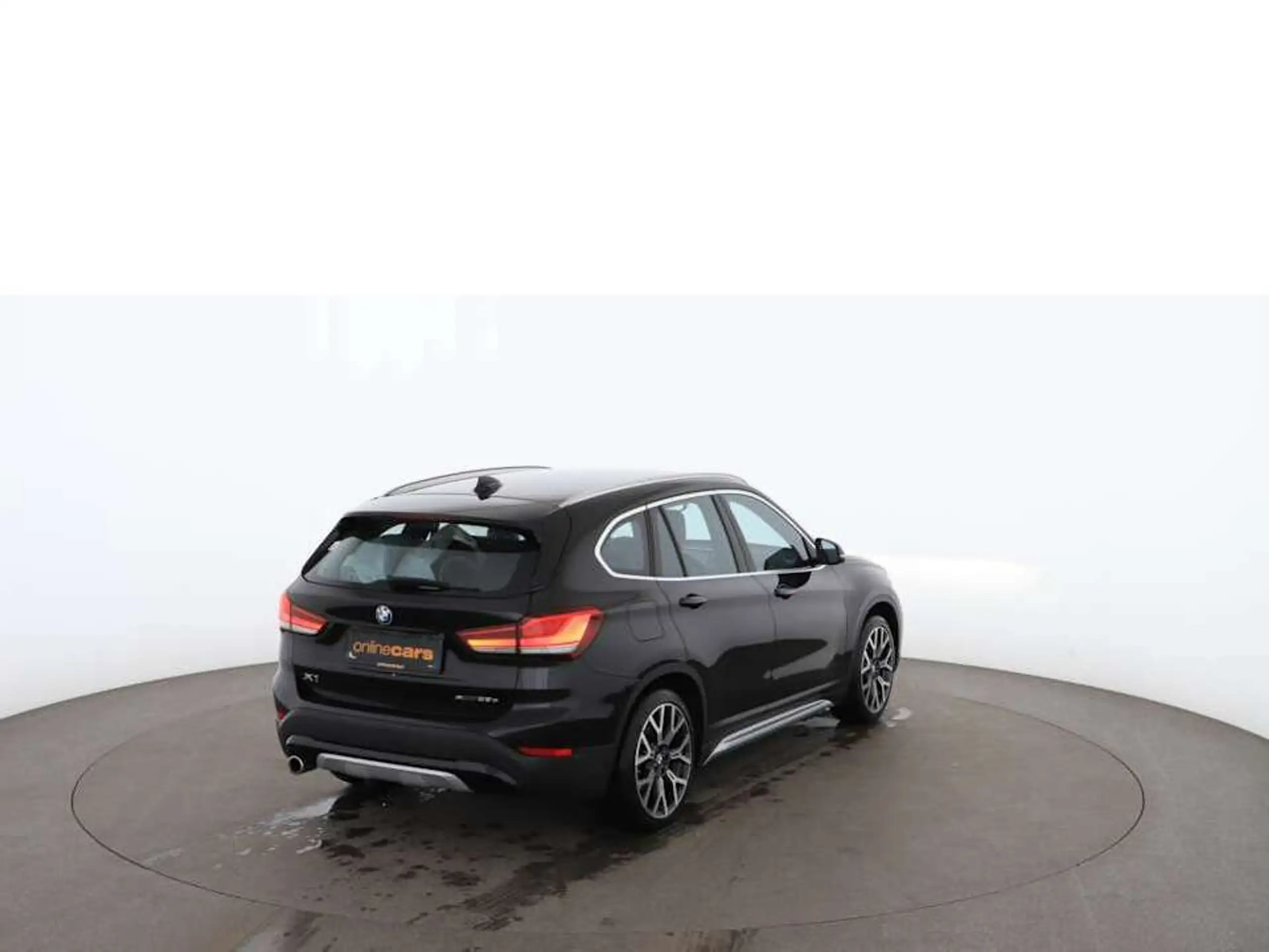 BMW - X1