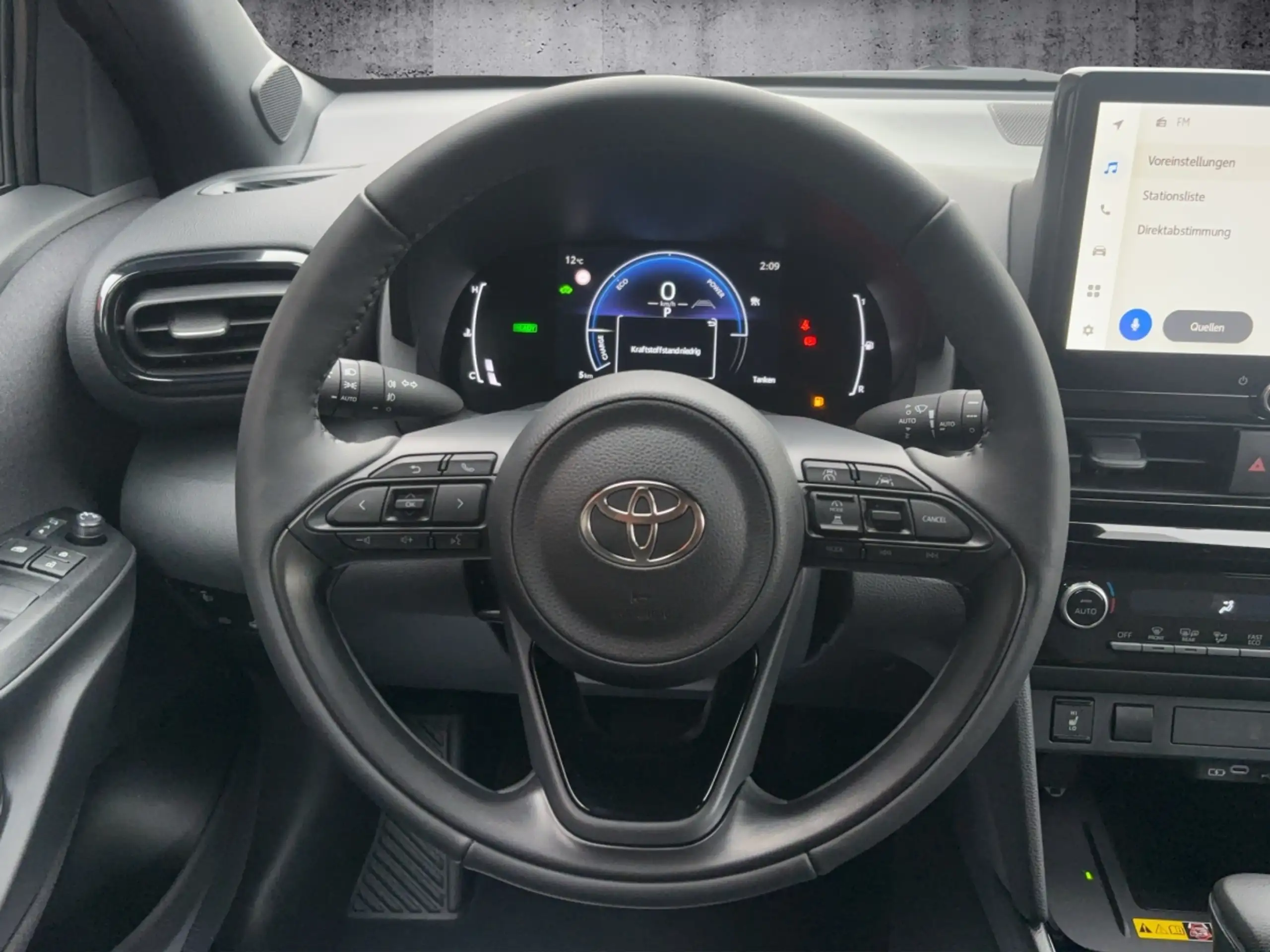 Toyota - Yaris Cross