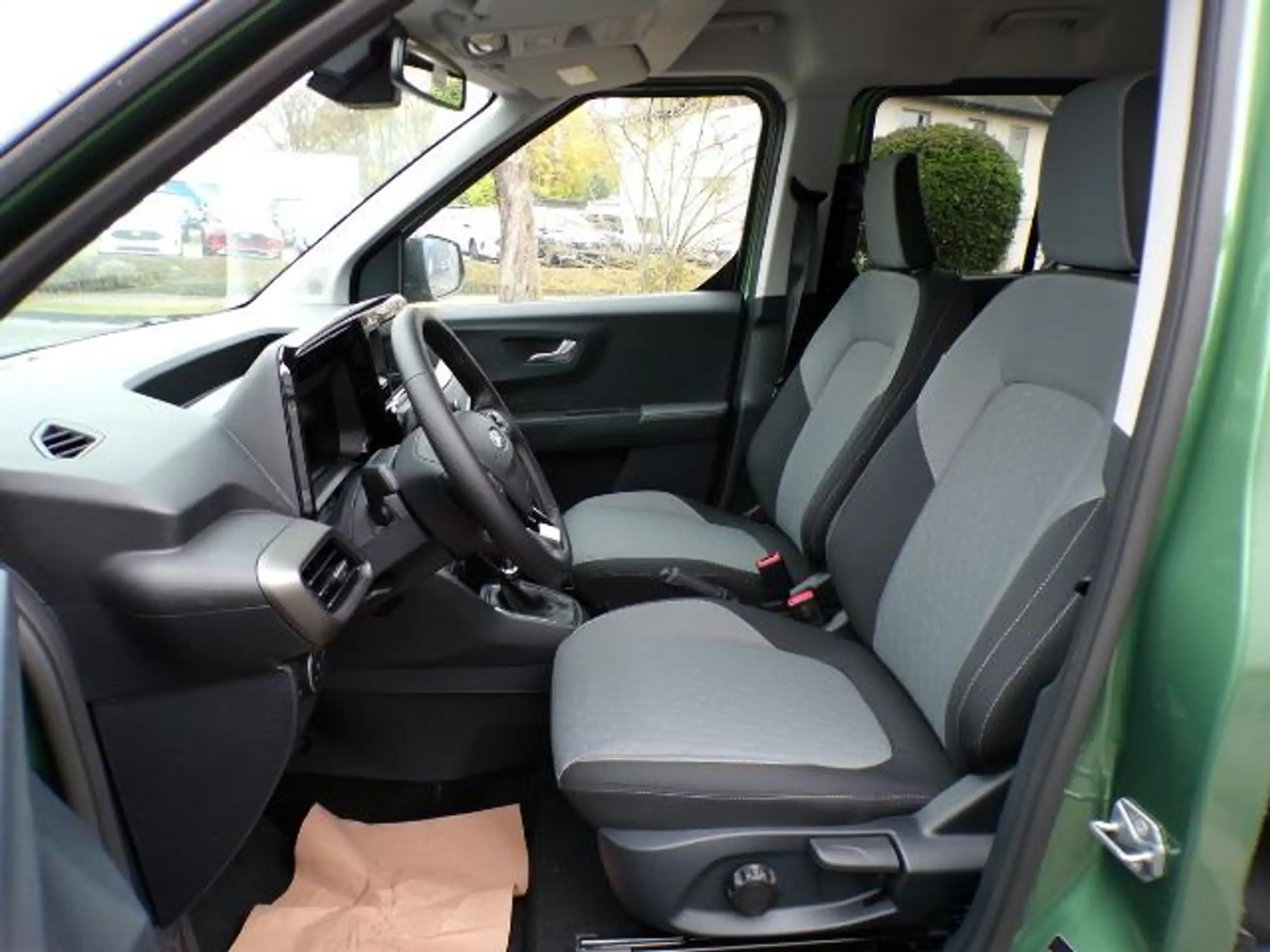 Ford - Tourneo Courier