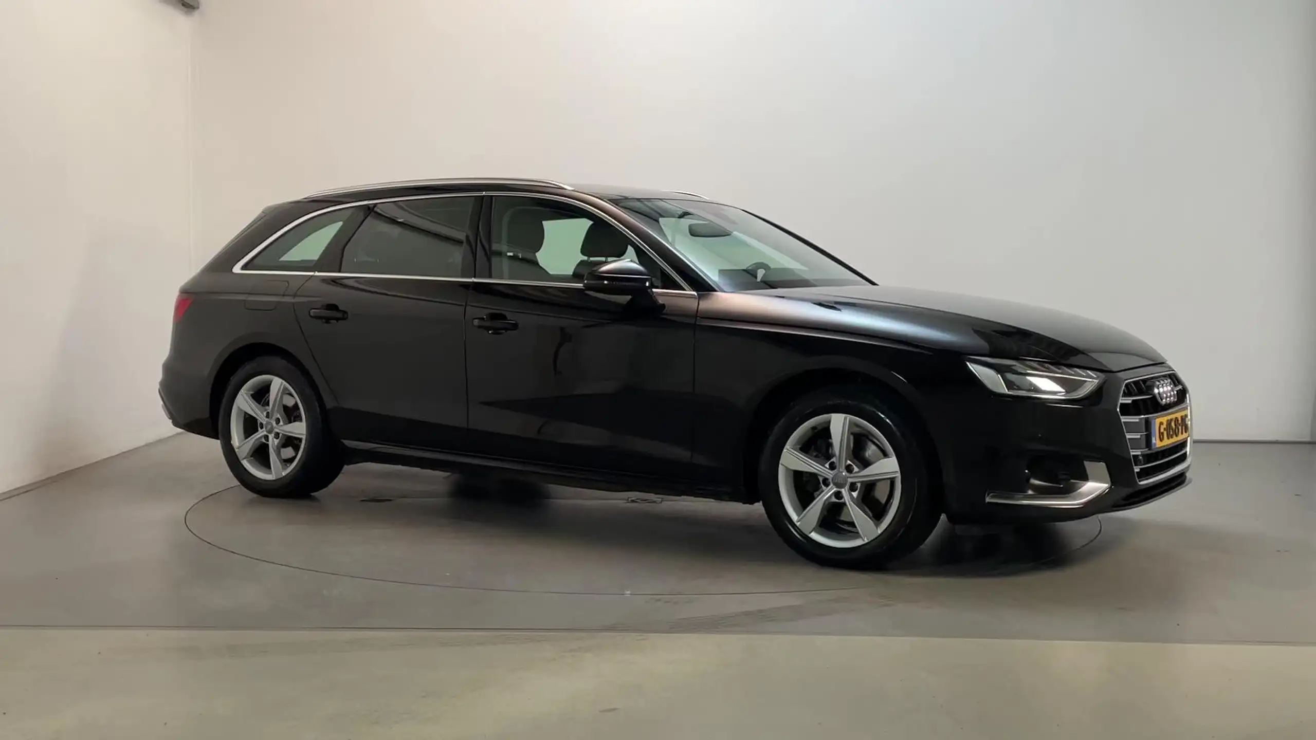 Audi A4 2019