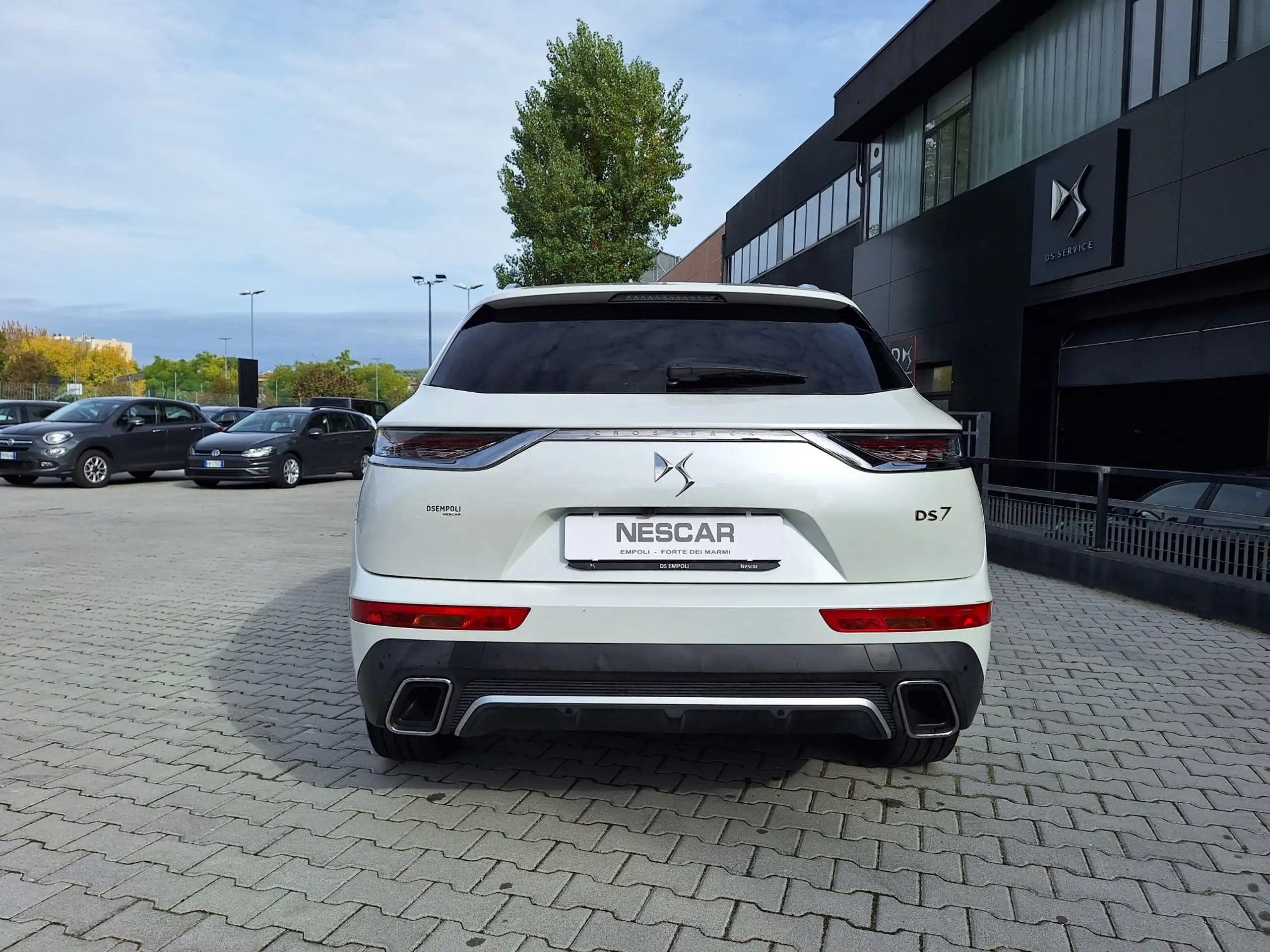 DS Automobiles - DS 7 Crossback