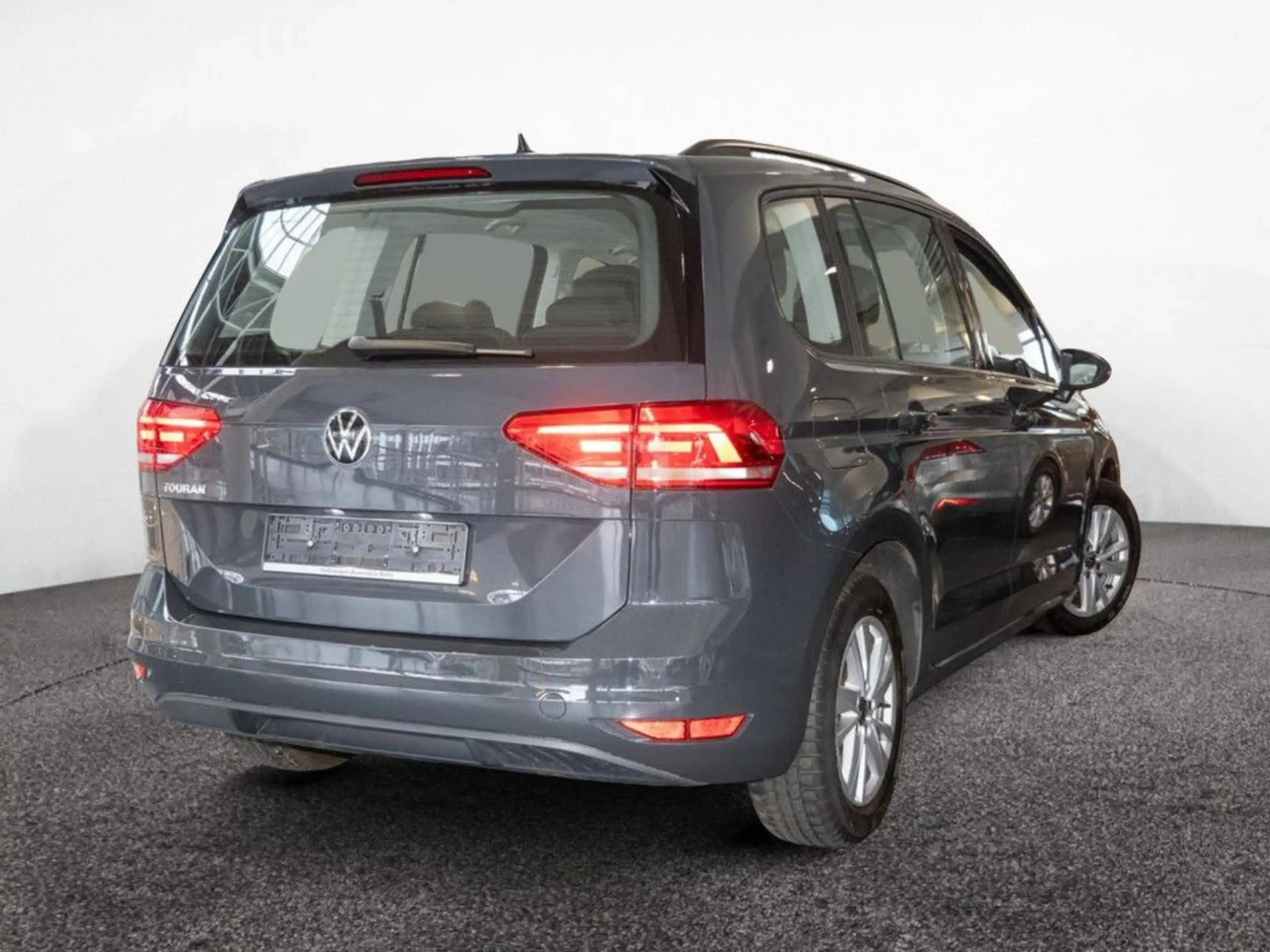 Volkswagen - Touran