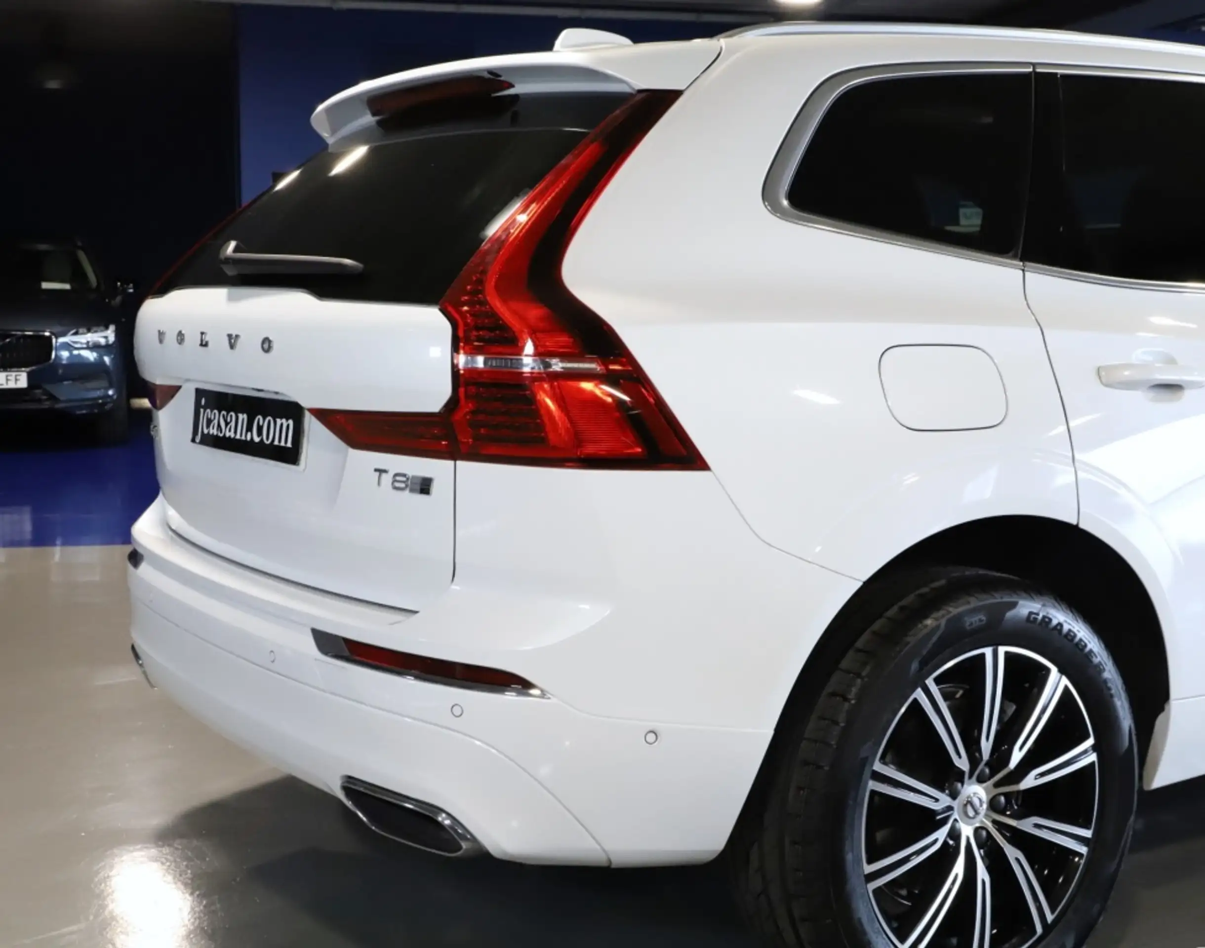 Volvo - XC60