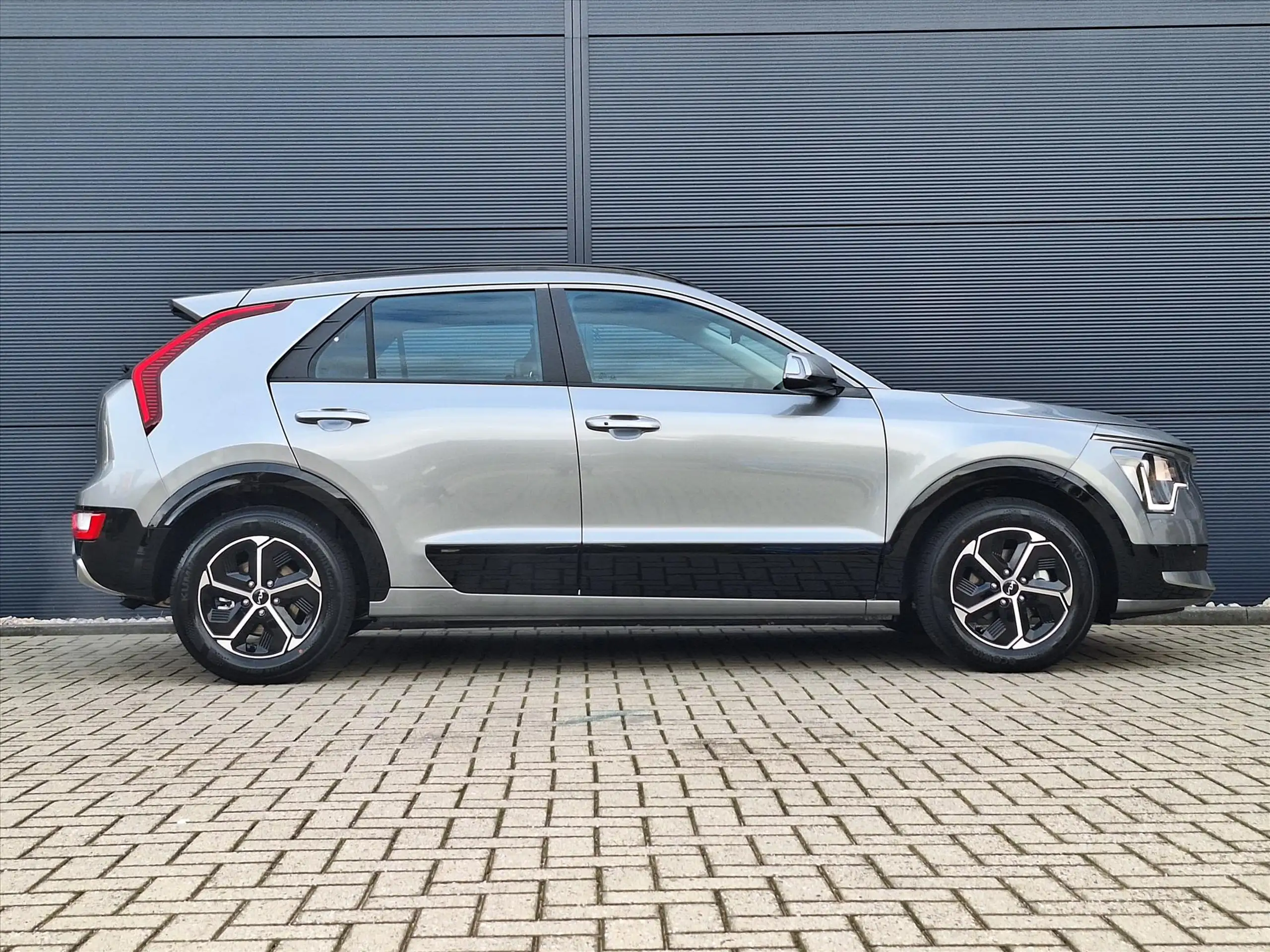 Kia - Niro