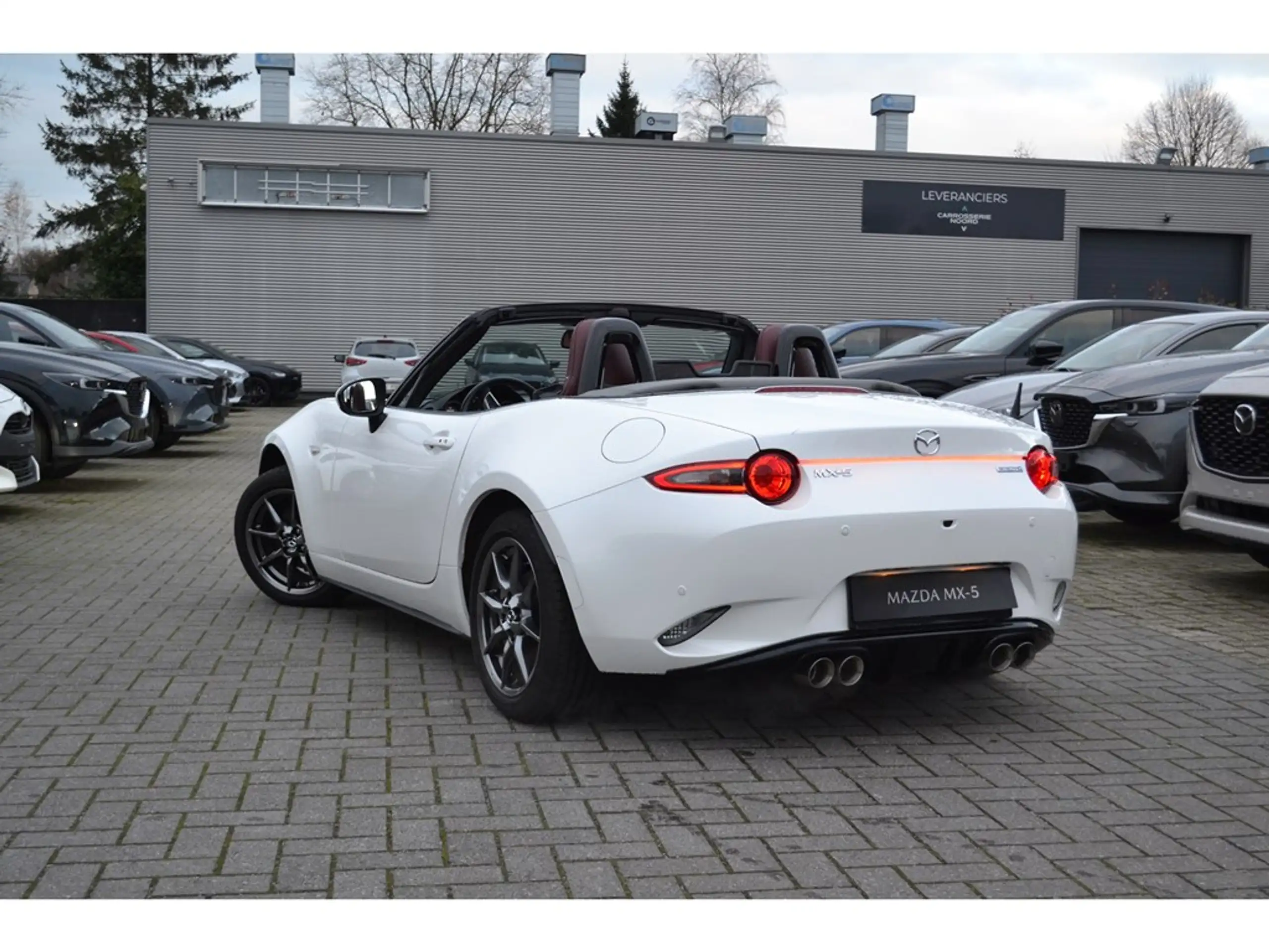 Mazda - MX-5